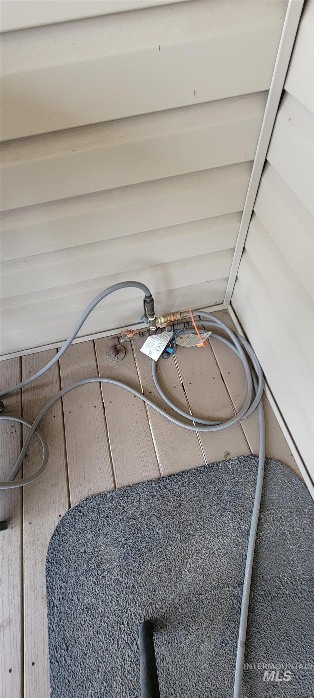 910 Vineland Property Photo 39