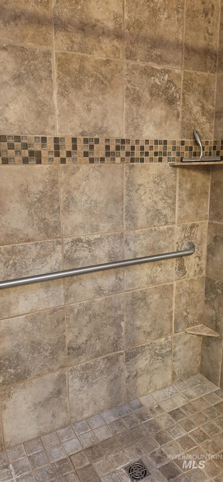 910 Vineland Property Photo 49