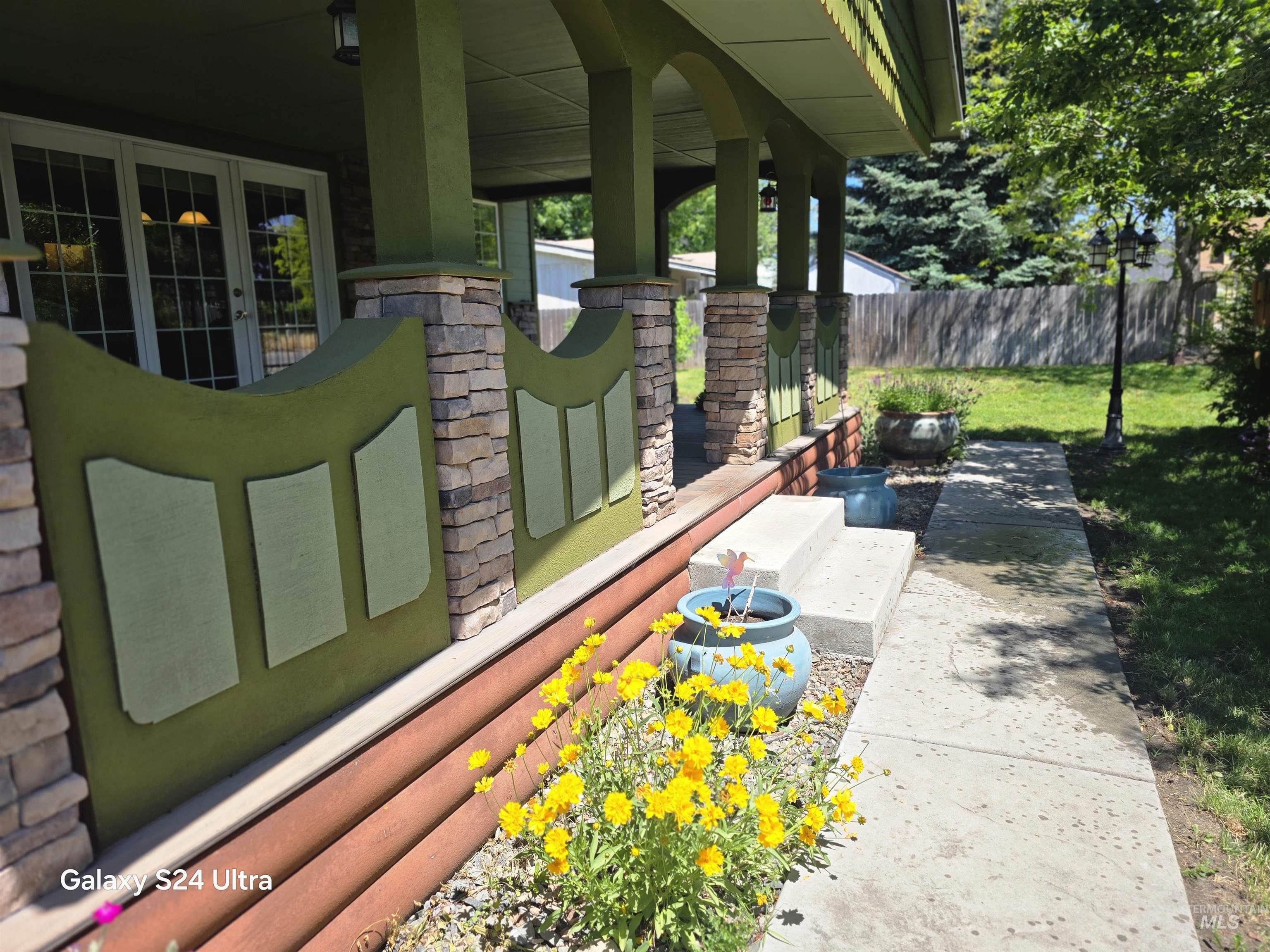 1334 Cascade Rd. Property Photo 2