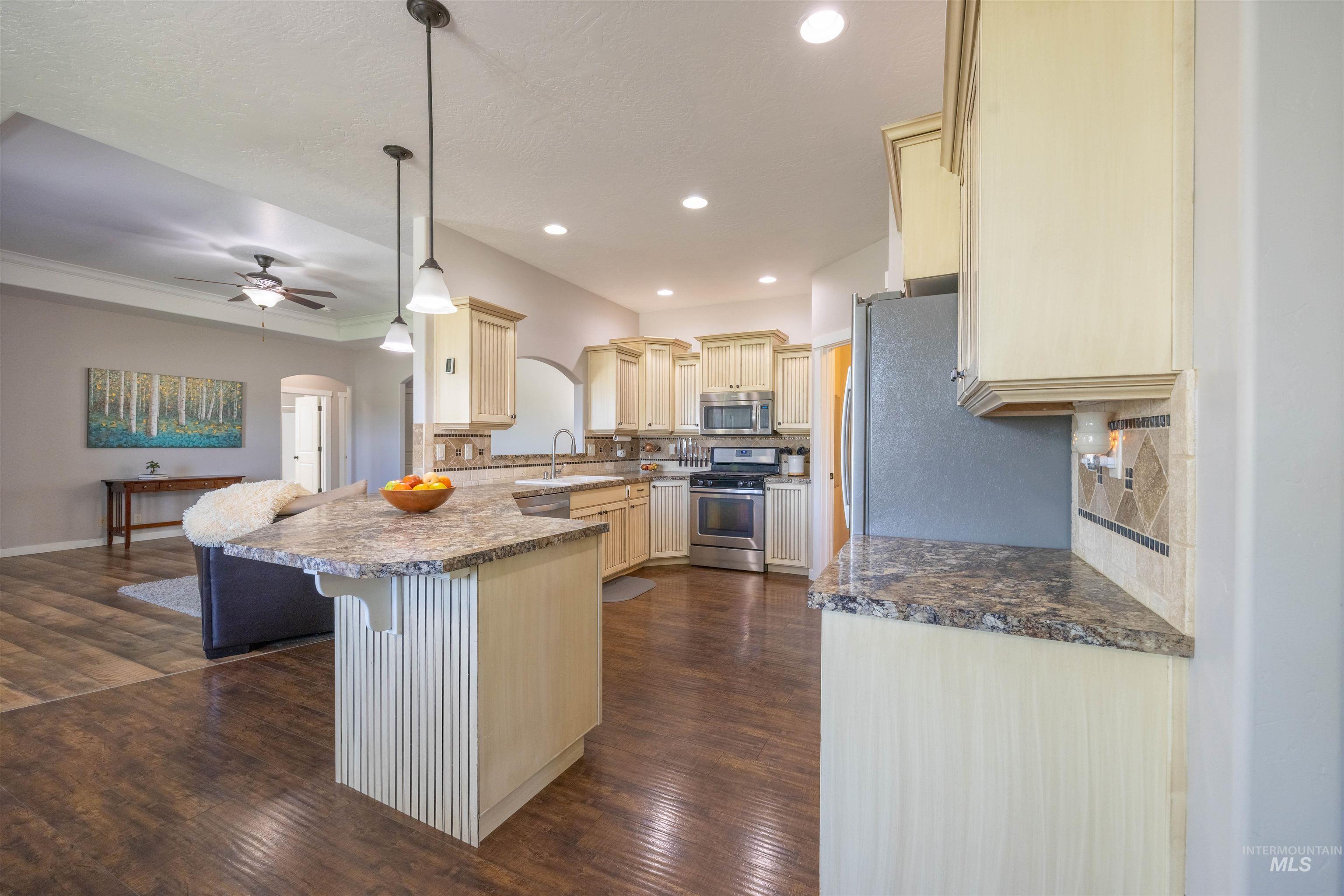 403 Appalachian Street Property Photo 11