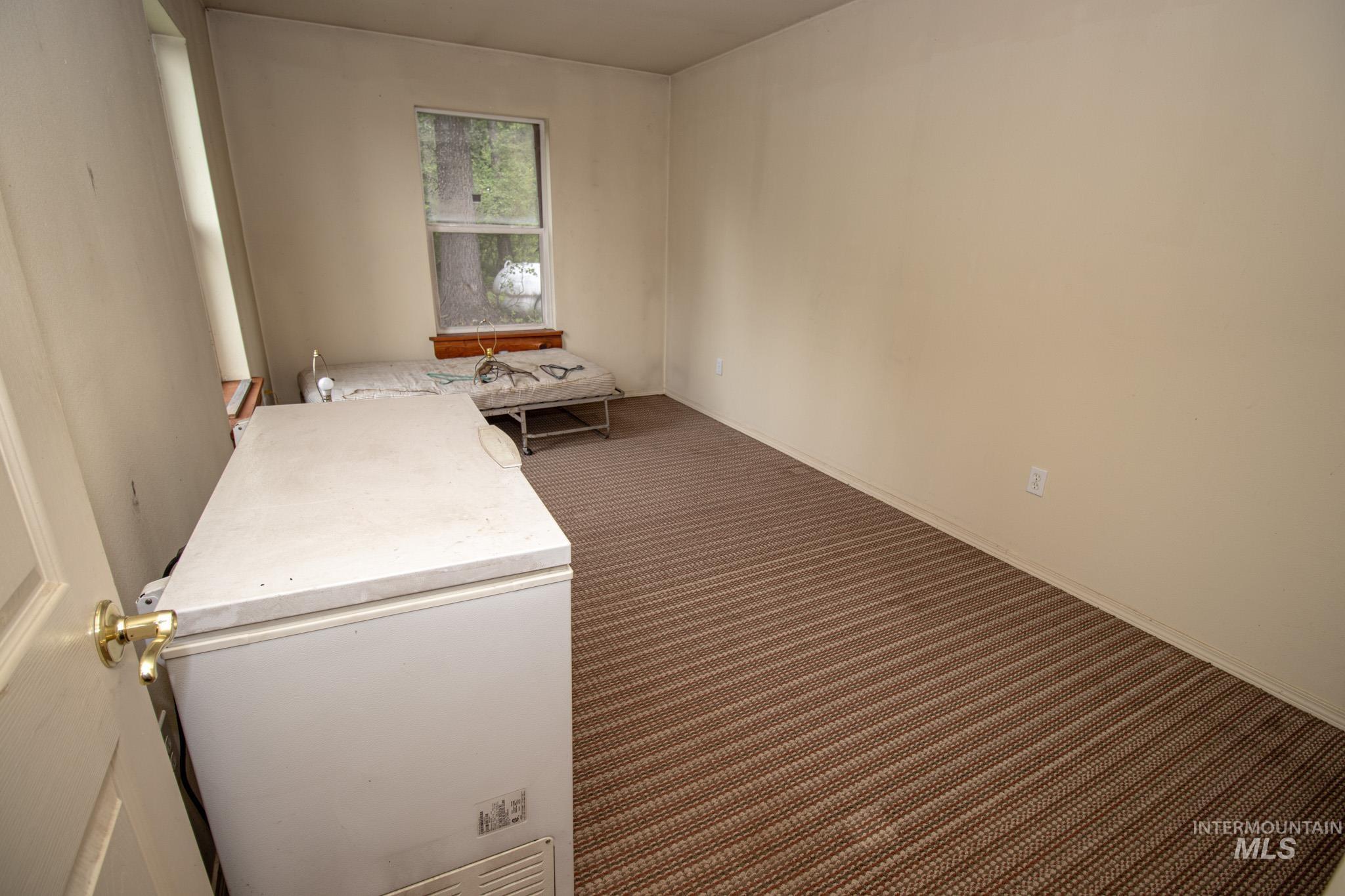 668 Sagewood Dr Property Photo 13