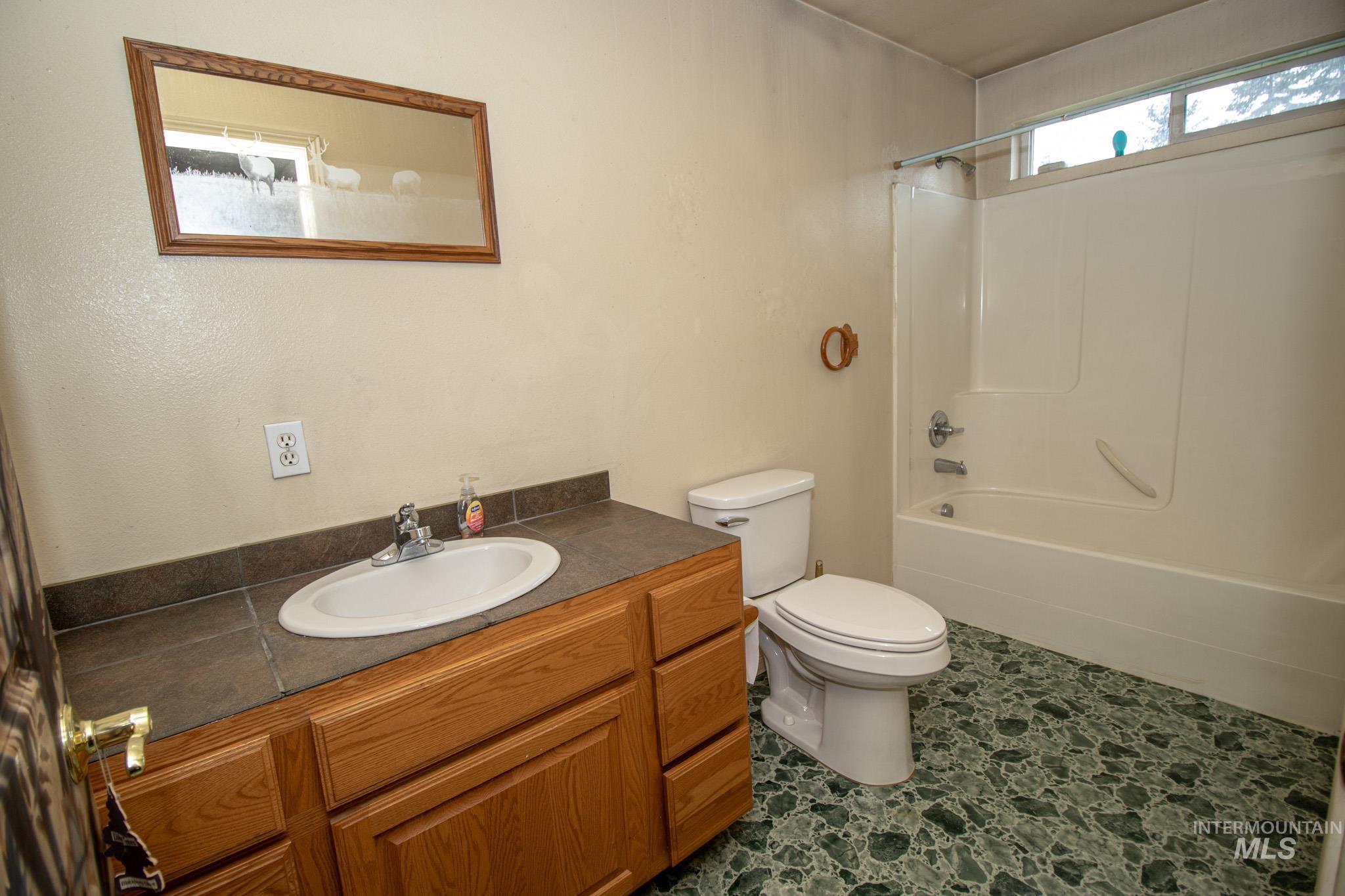668 Sagewood Dr Property Photo 23