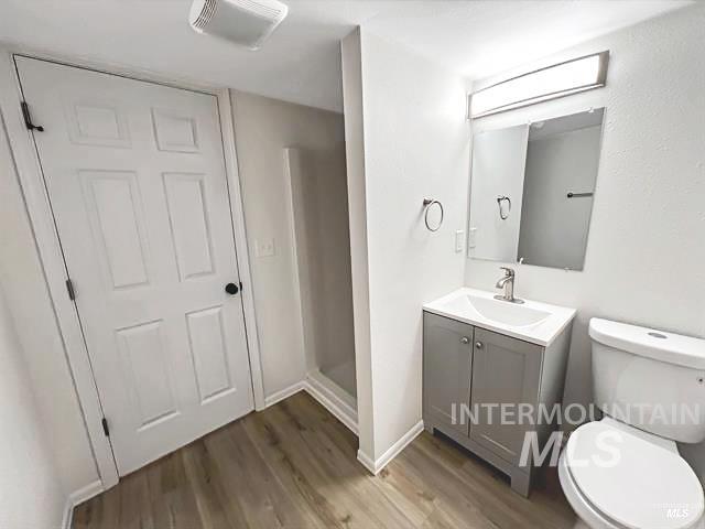 307 Elm St Property Photo 18