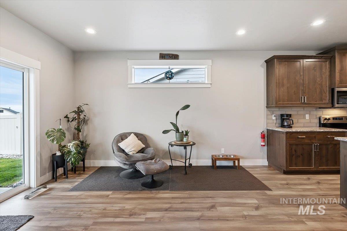 11604 W San Remo Dr. Property Photo 11