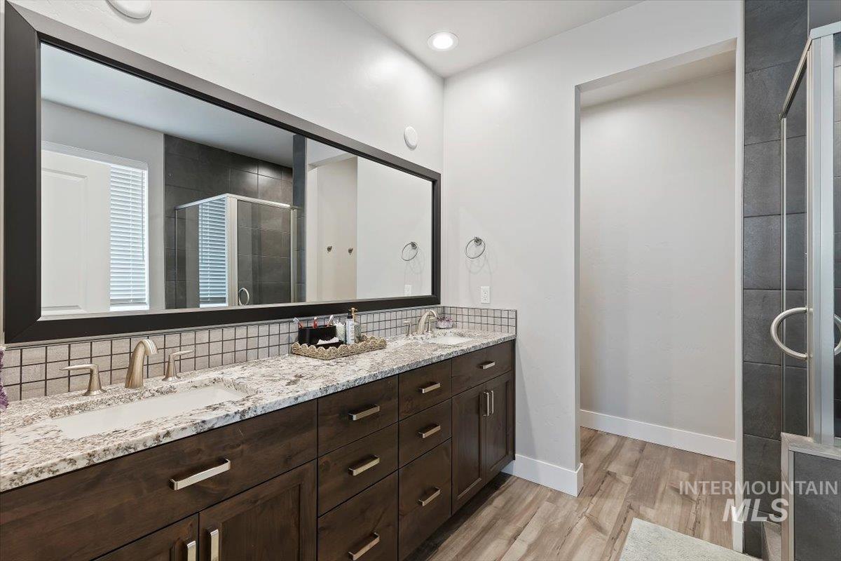 11604 W San Remo Dr. Property Photo 13