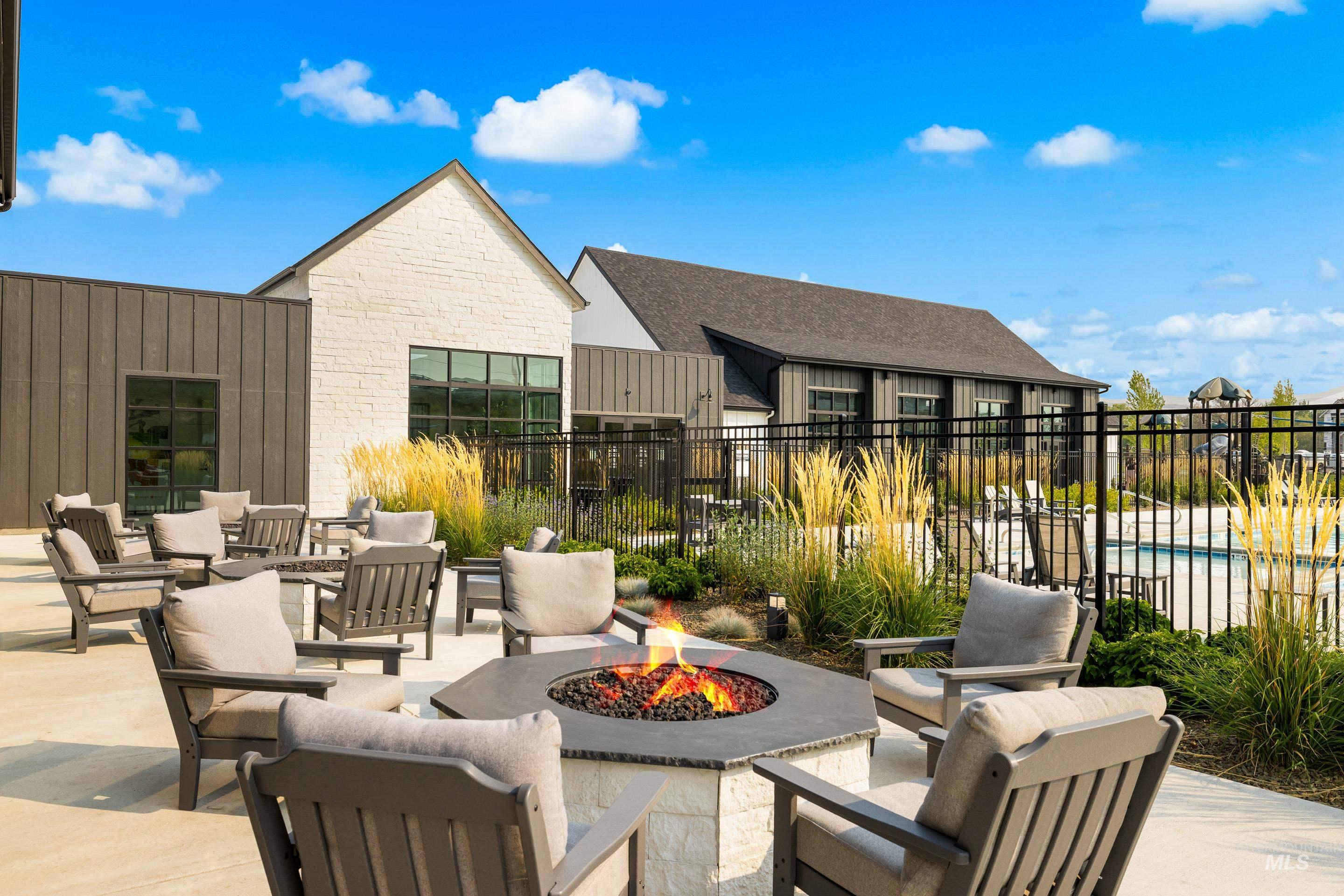 14098 N Rainy Pl Property Photo 44