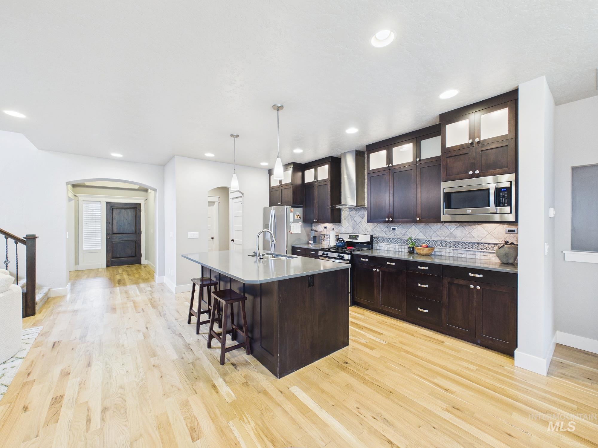 89 S Barkvine Way Property Photo 2