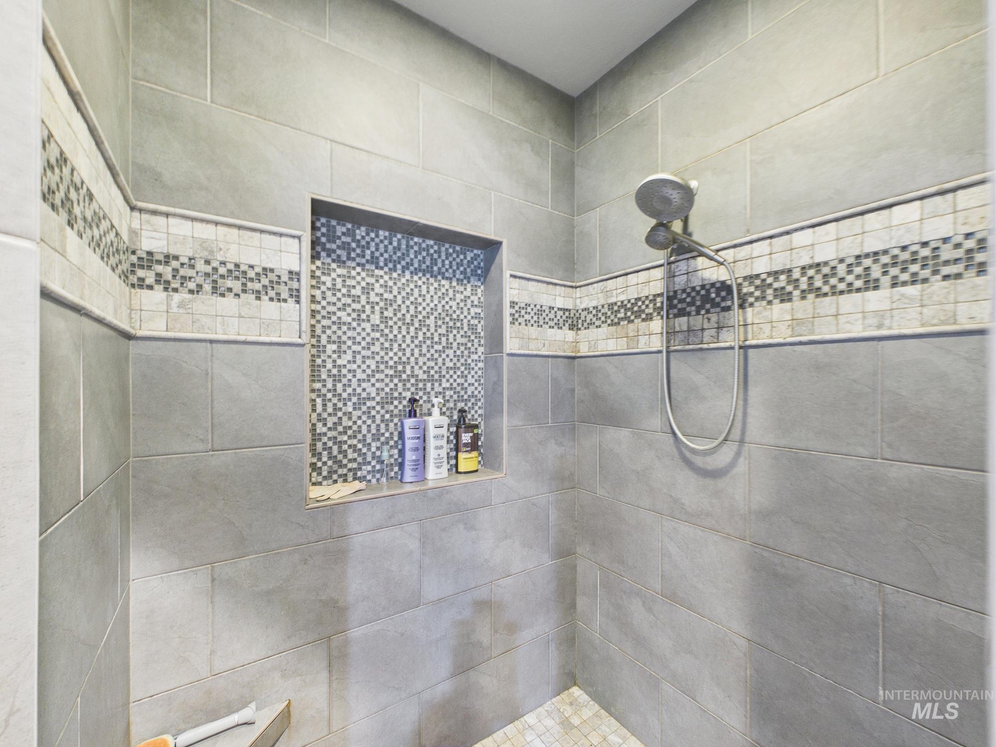 89 S Barkvine Way Property Photo 23