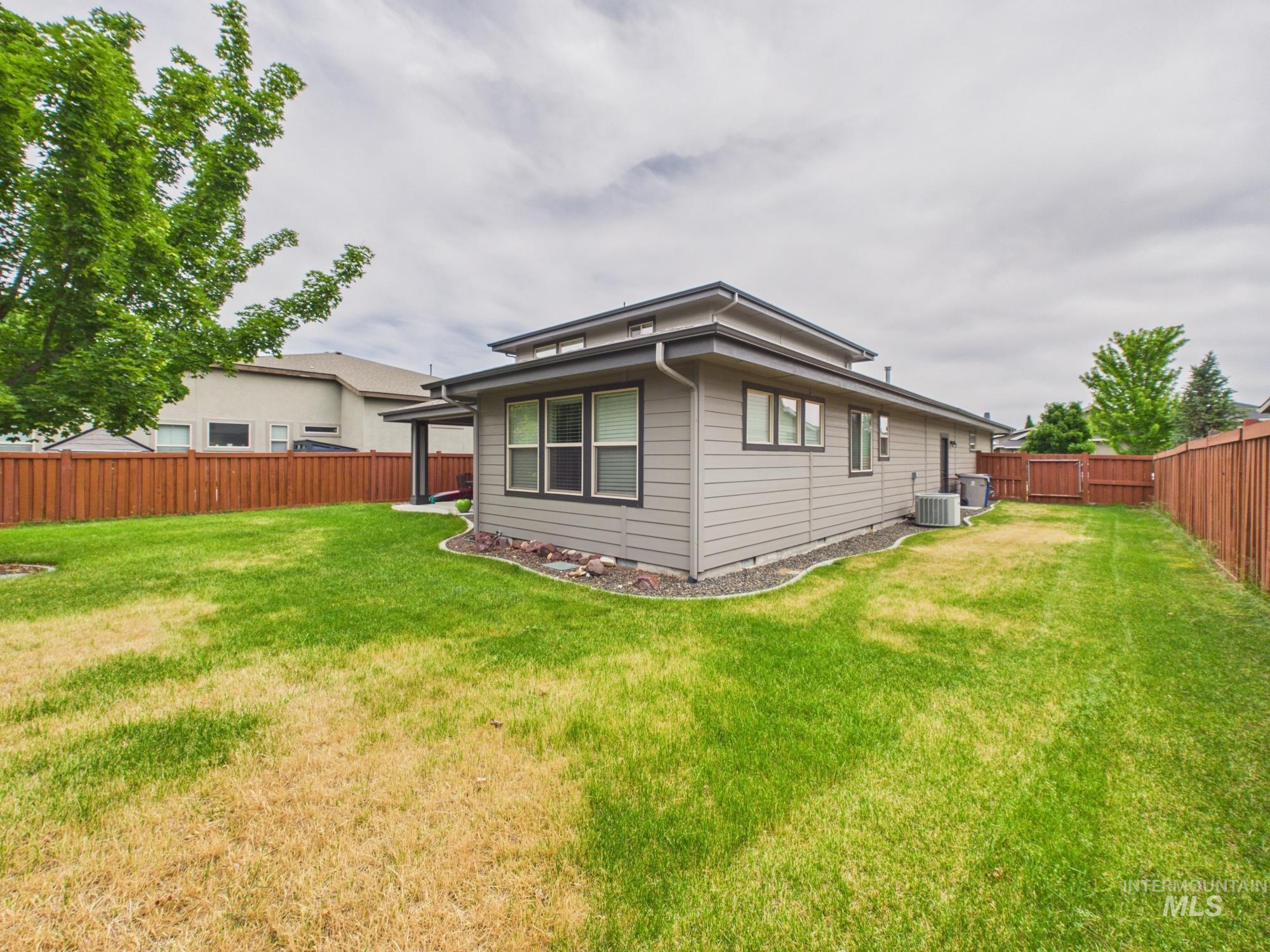 89 S Barkvine Way Property Photo 47