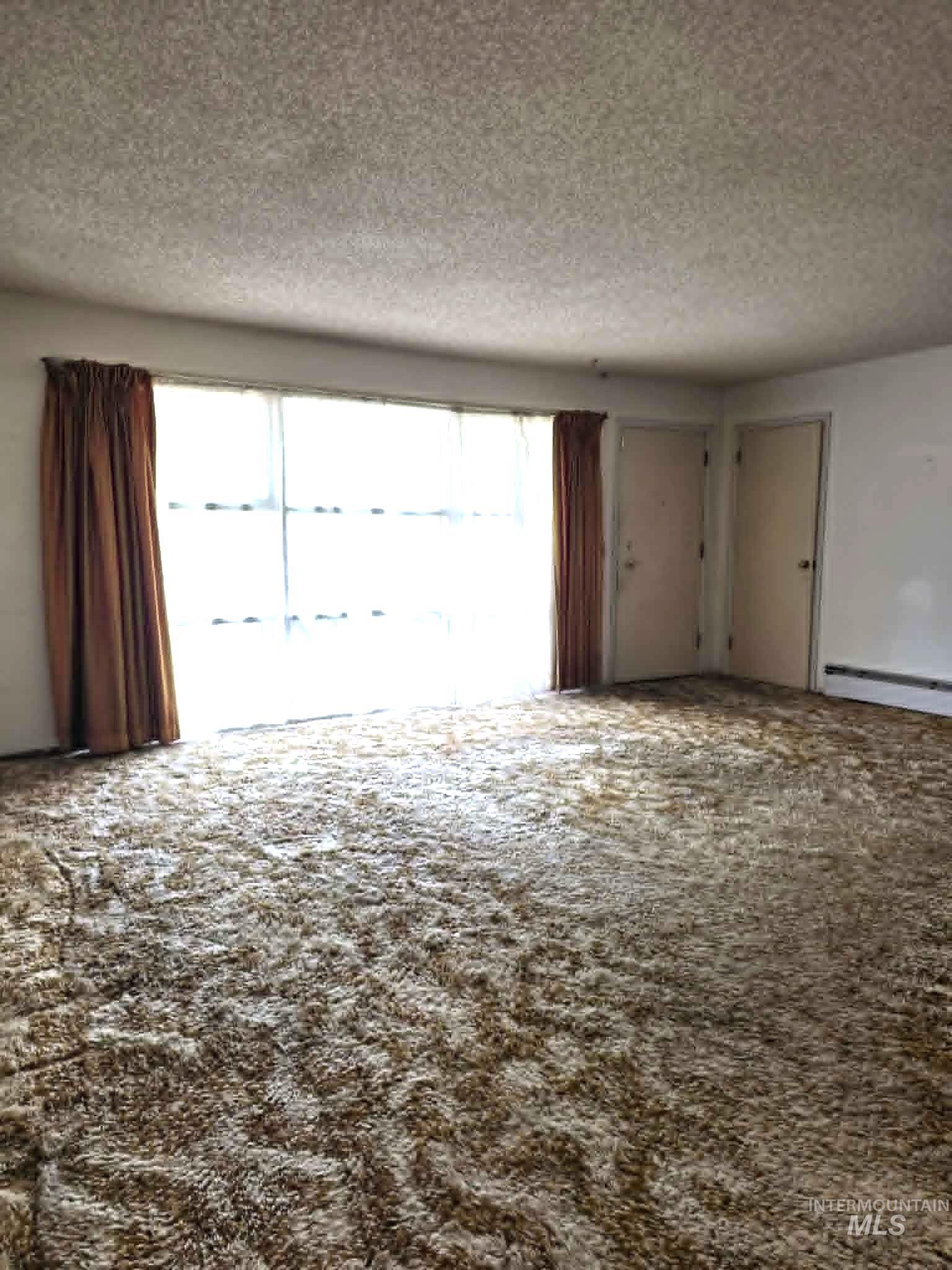 14016 Highway 12 Property Photo 3