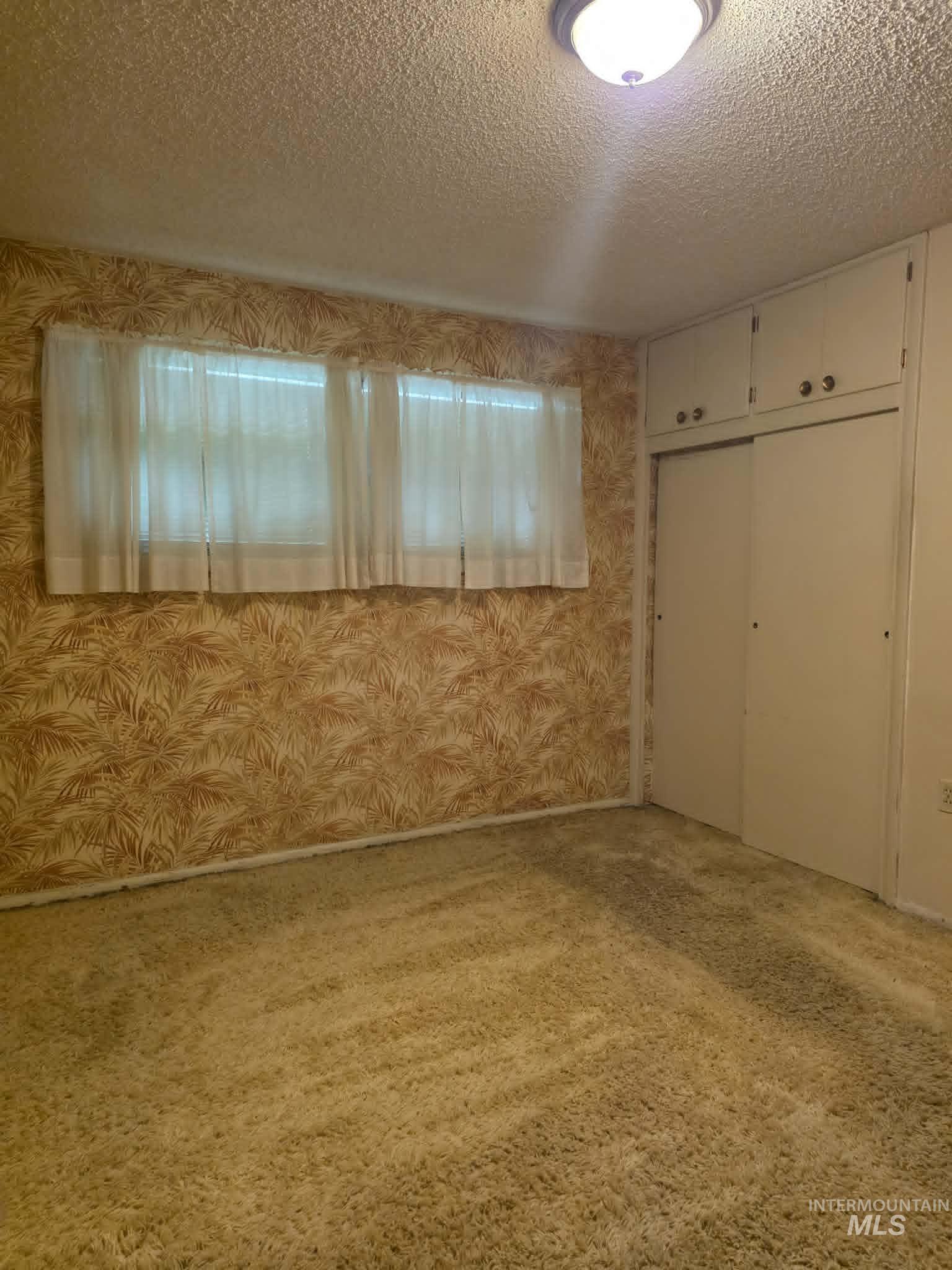 14016 Highway 12 Property Photo 19