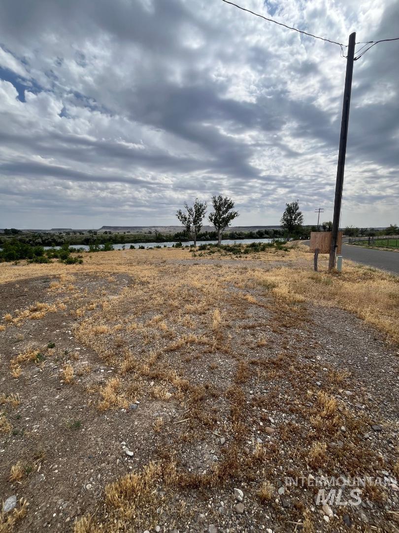 25798 River Road Property Photo 3