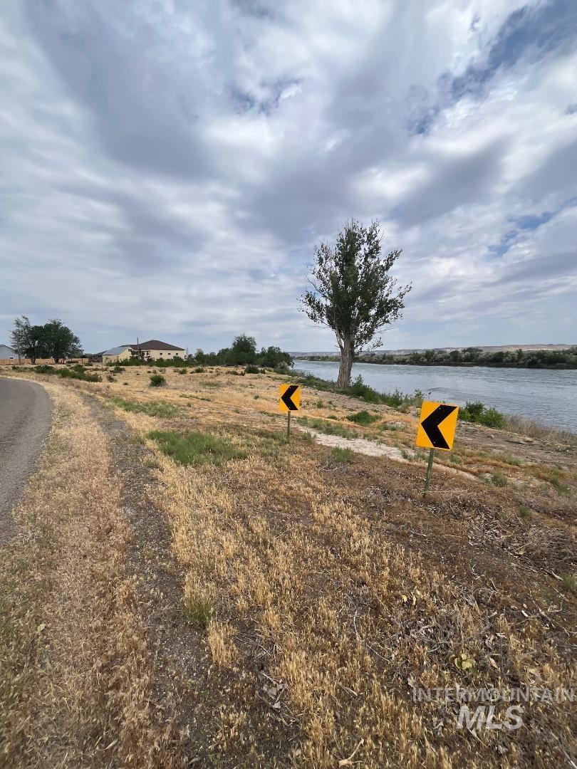 25798 River Road Property Photo 4