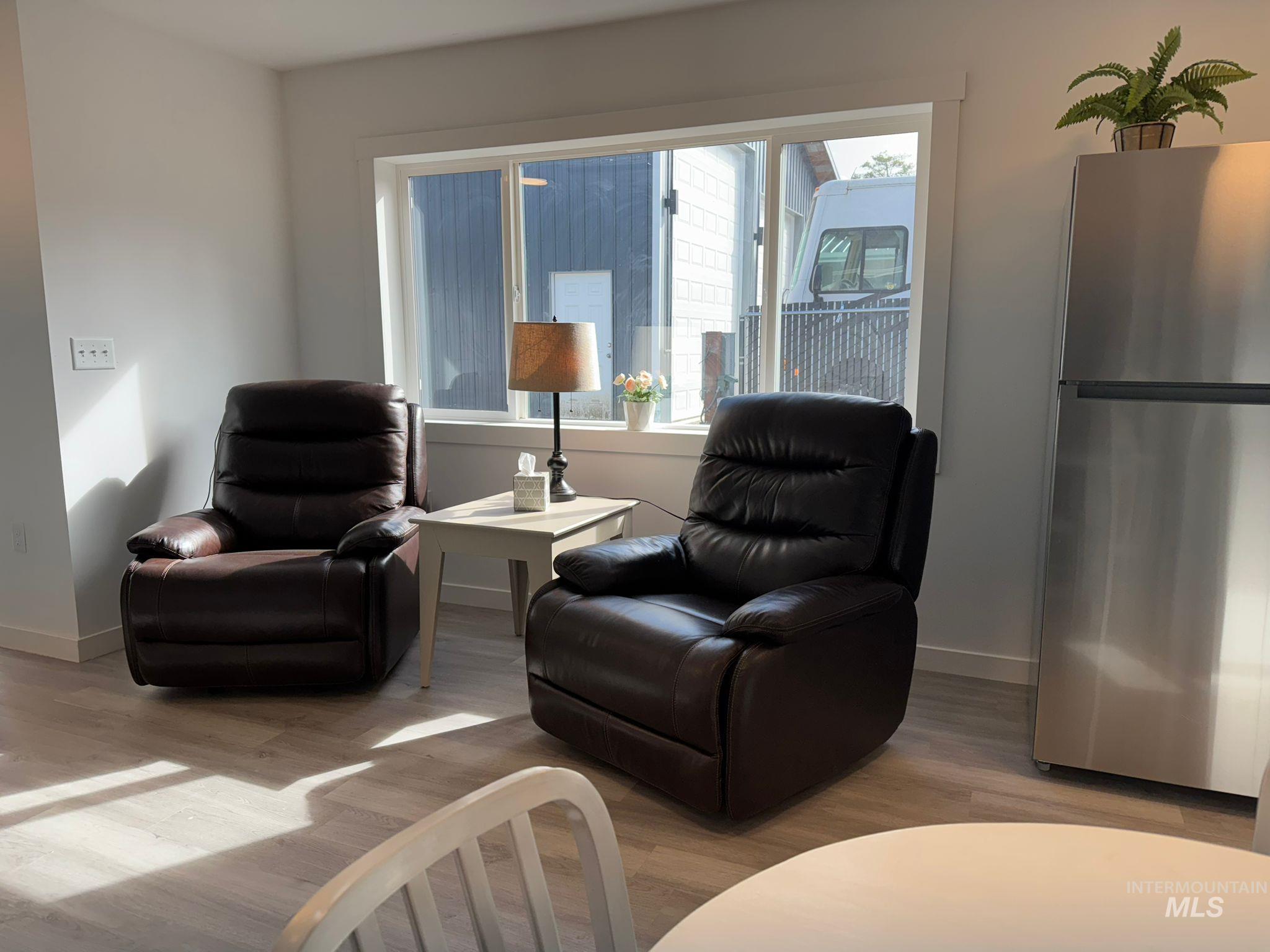 1306 Melbourne Court Property Photo 18