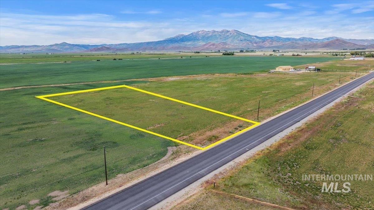 Tbd Soldier Rd L2b1pv Property Photo 1