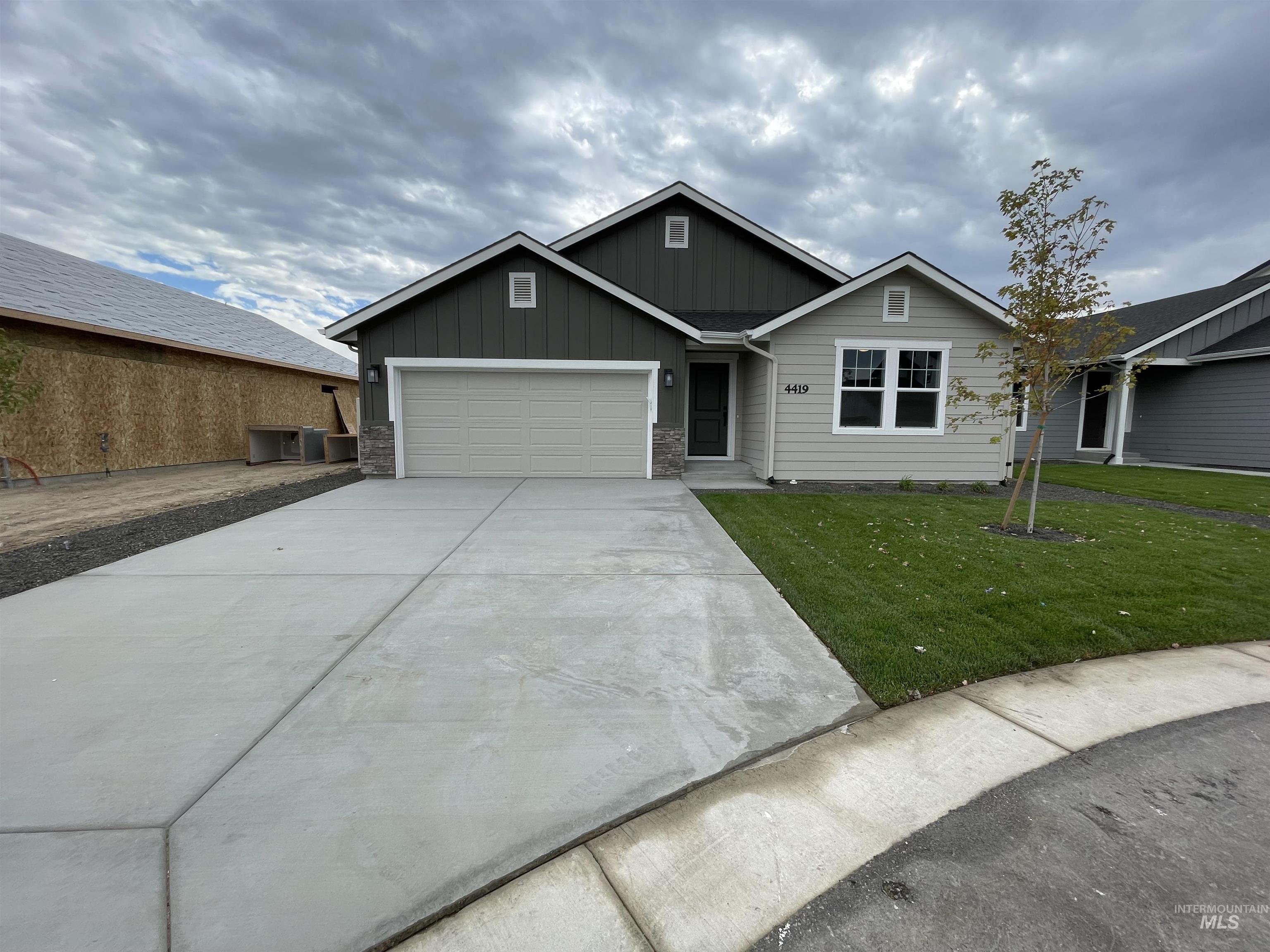 4419 Dawnstar Ave Property Photo 1