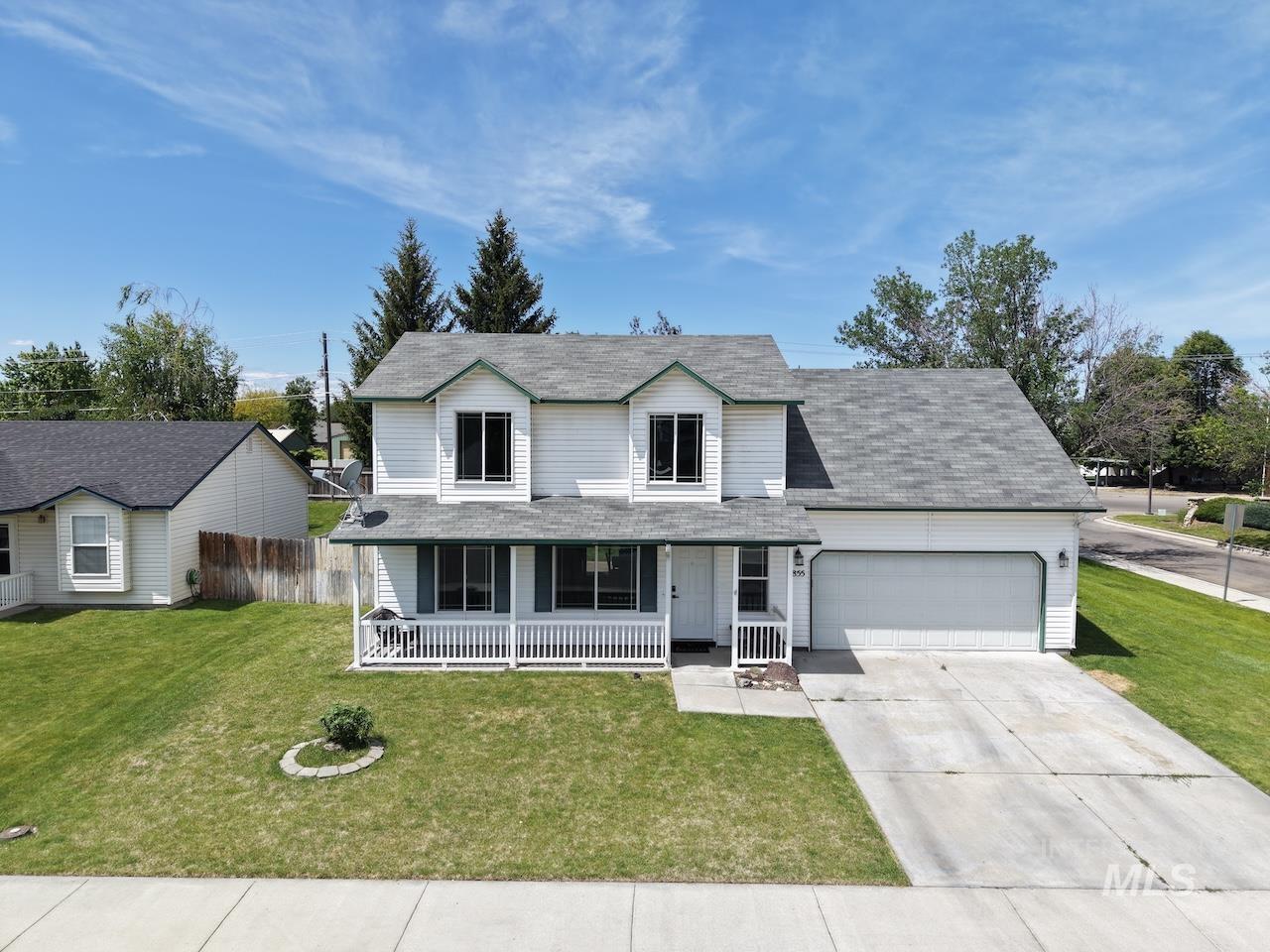1855 Sparrow Hawk Ave Property Photo 1