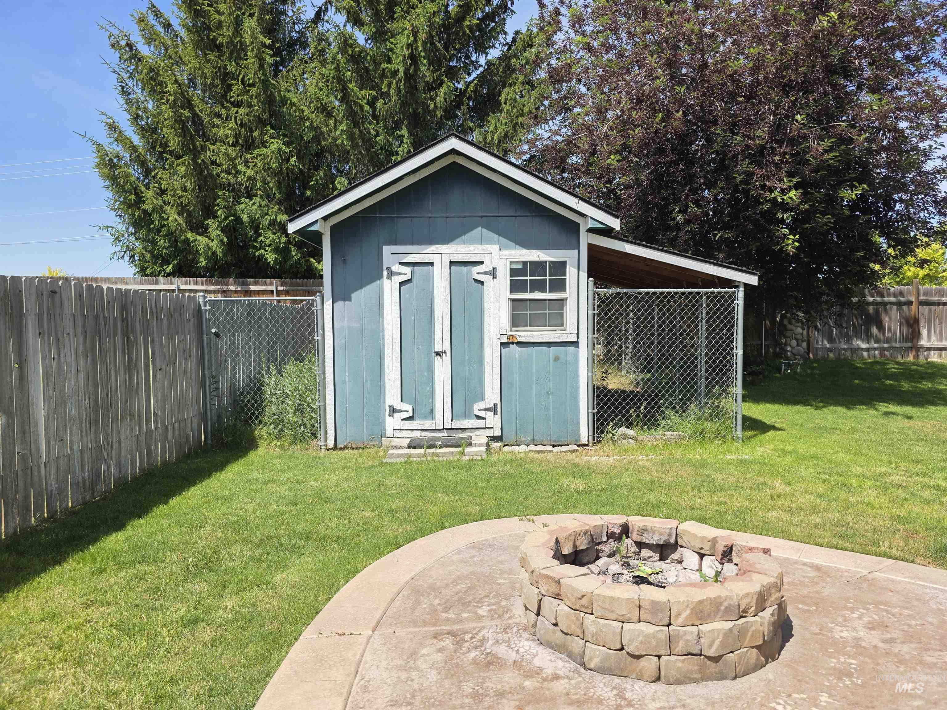 1855 Sparrow Hawk Ave Property Photo 19