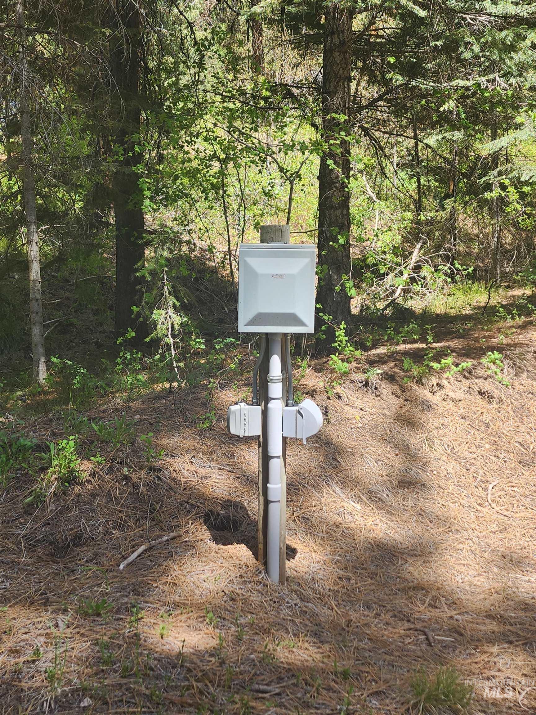 9544 Packer John Rd Property Photo 3