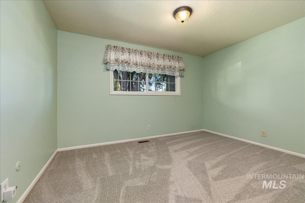 9934 W Lancelot Ave Property Photo 13