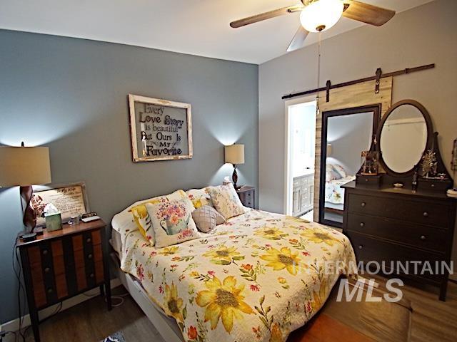 10762 N River Road Property Photo 25