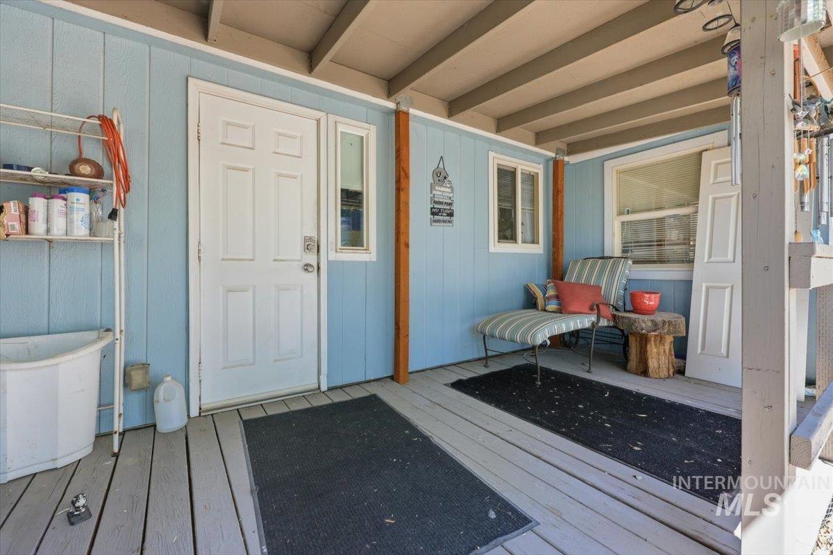 10762 N River Road Property Photo 34