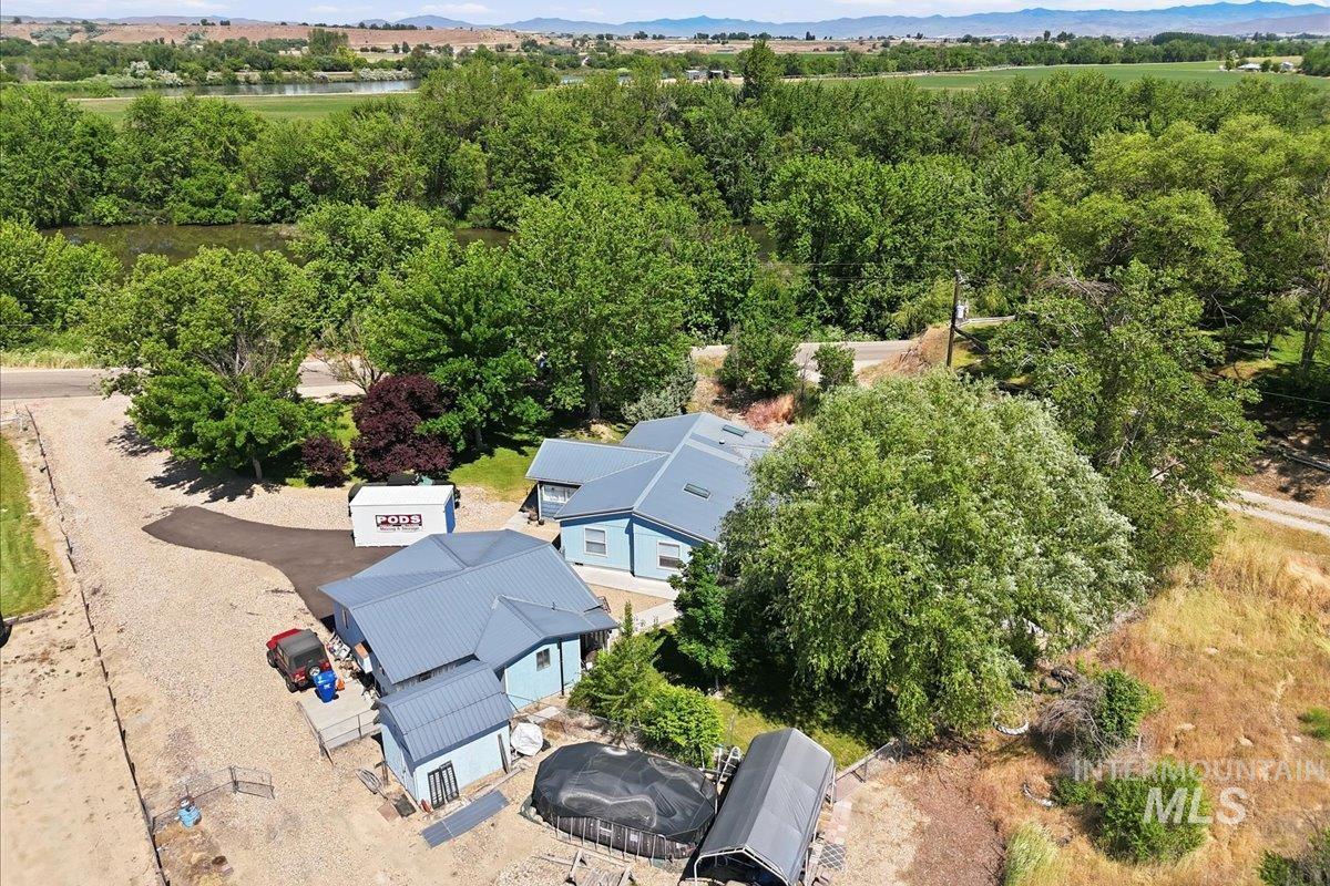 10762 N River Road Property Photo 38