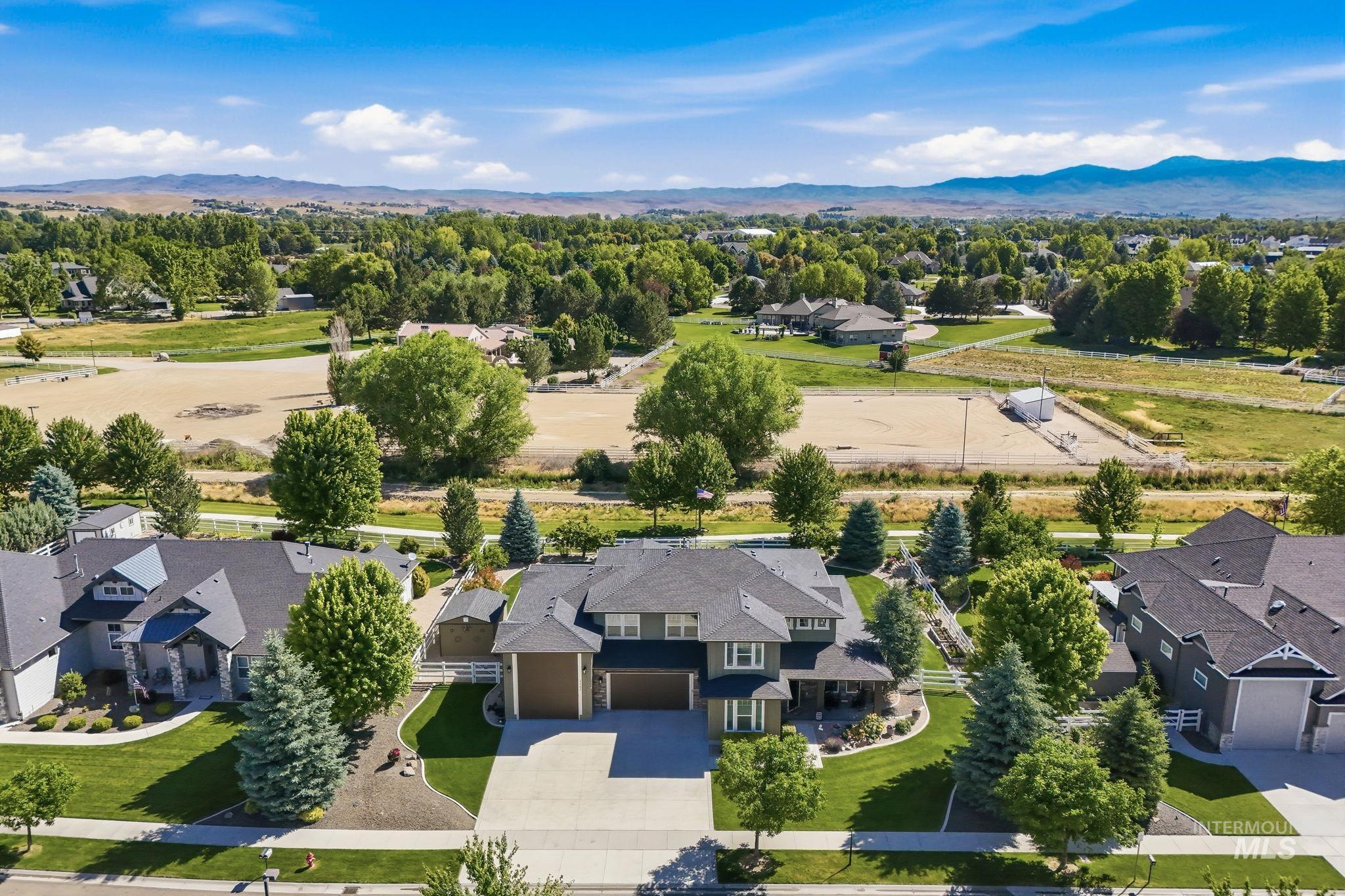 2162 N Payette River Way Property Photo 2