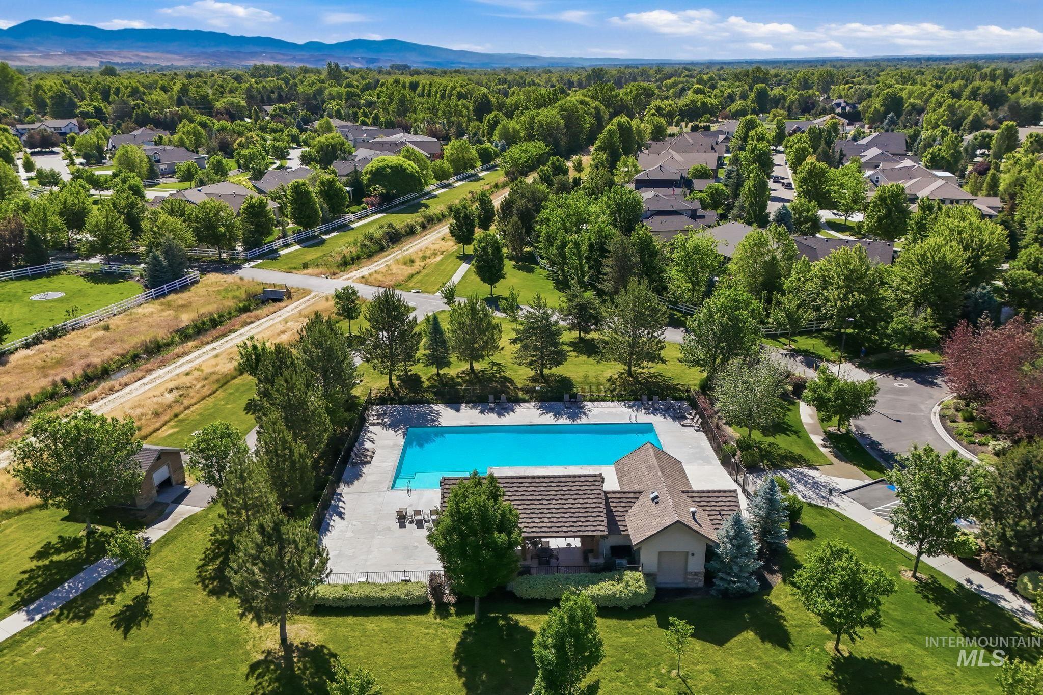 2162 N Payette River Way Property Photo 46