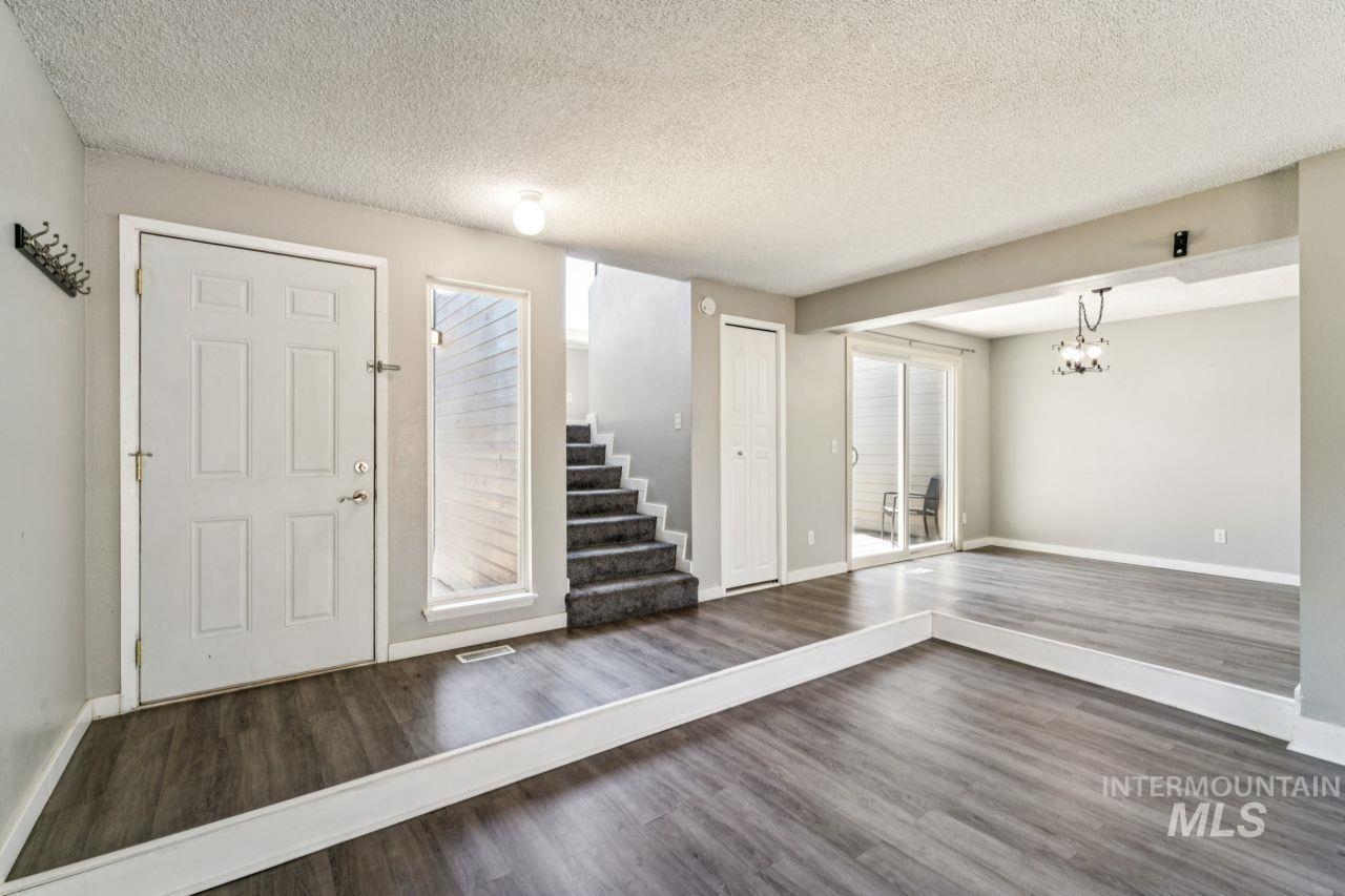 1496 W Storey St Property Photo 5