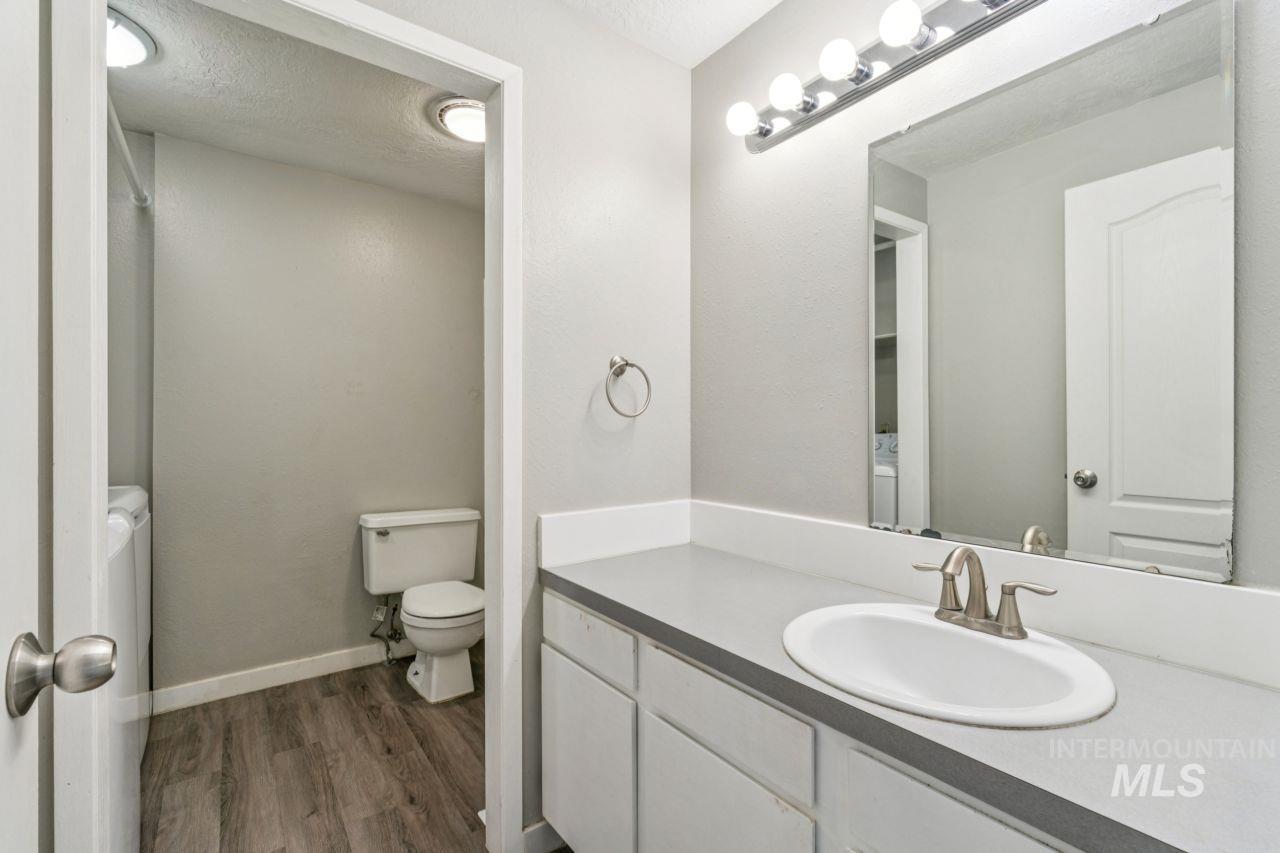 1496 W Storey St Property Photo 38