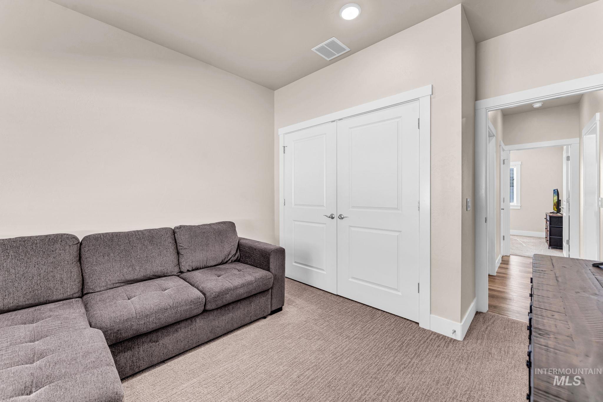 1512 Bird Farm Drive Property Photo 15