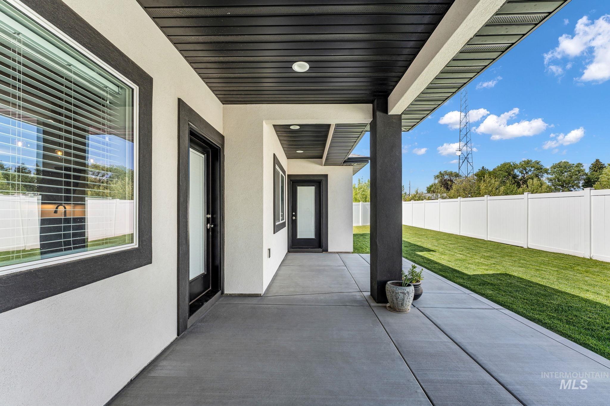 1512 Bird Farm Drive Property Photo 34