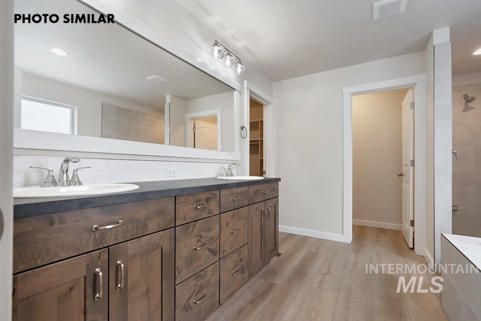 3130 Cypress Point Ave Property Photo 18