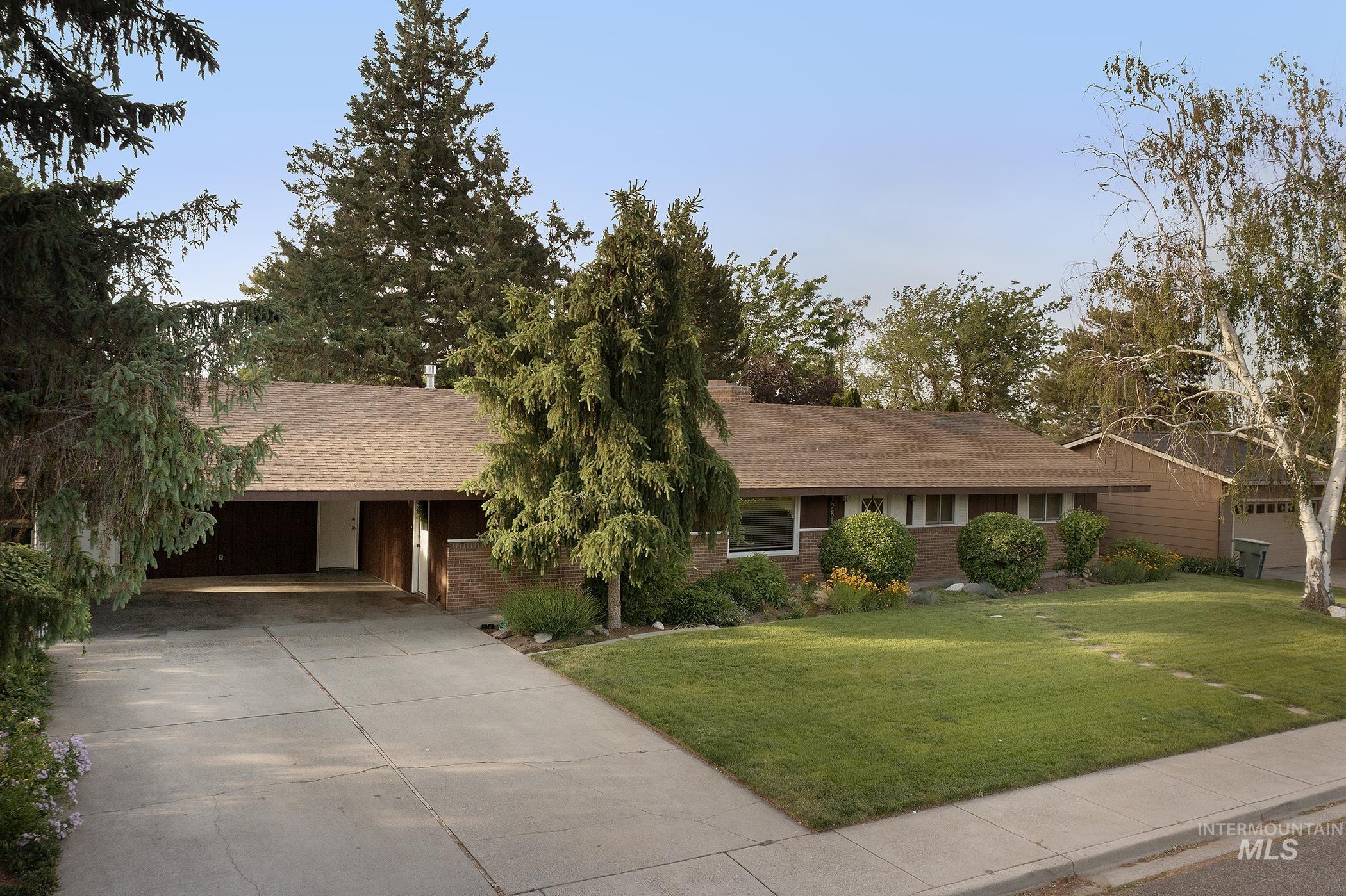1281 Moore Way Property Photo 1