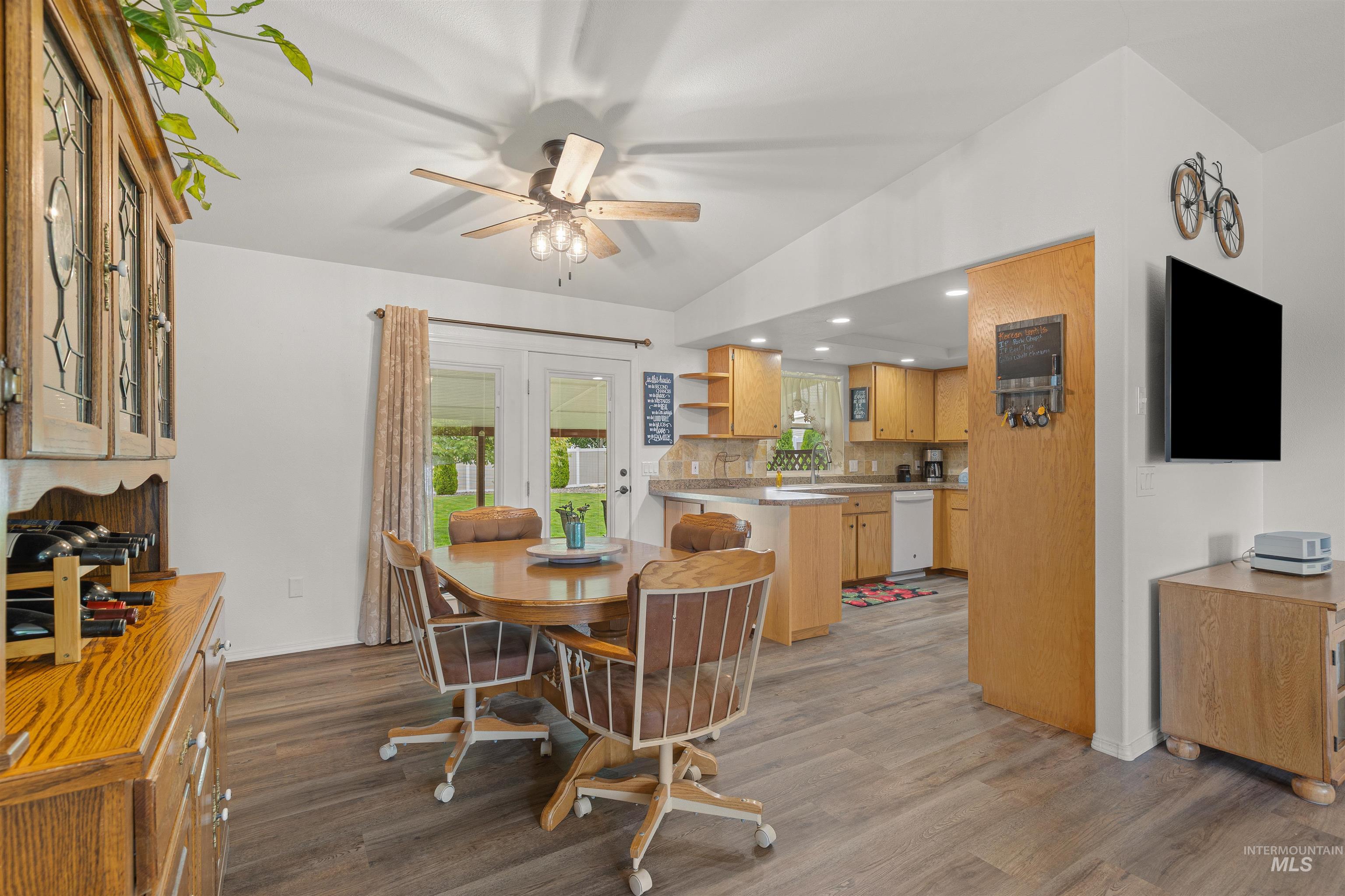 2537 18th Street Property Photo 11