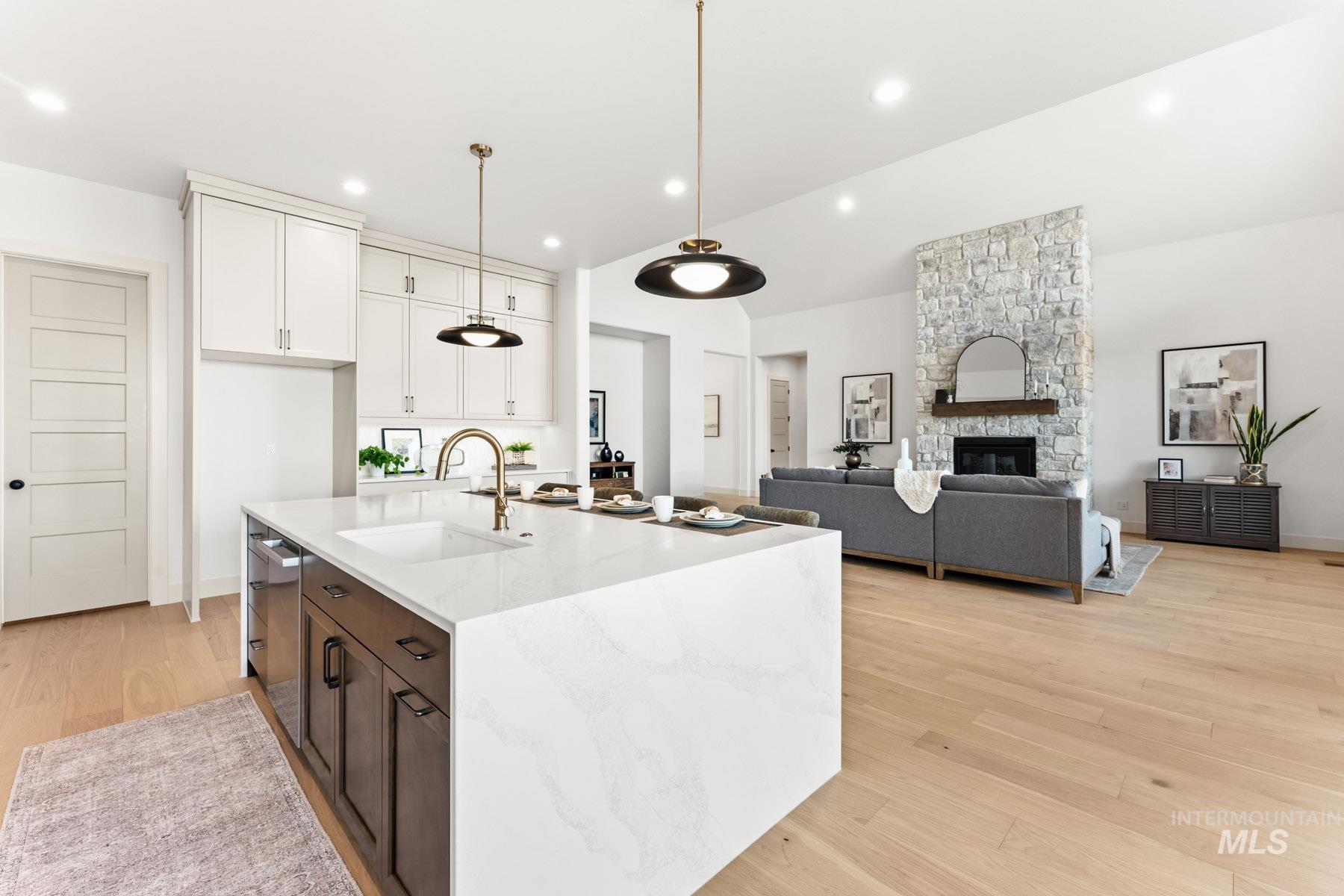 6954 Saddle Bred Way Property Photo 12