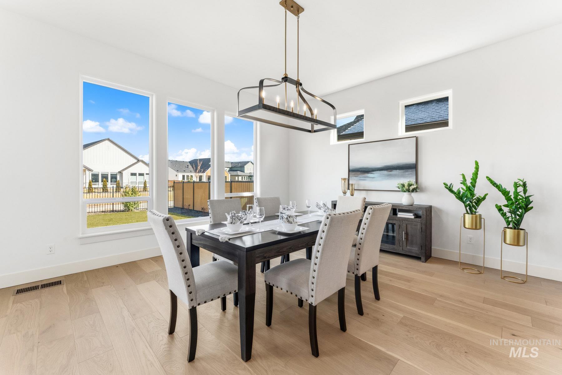 6954 Saddle Bred Way Property Photo 16