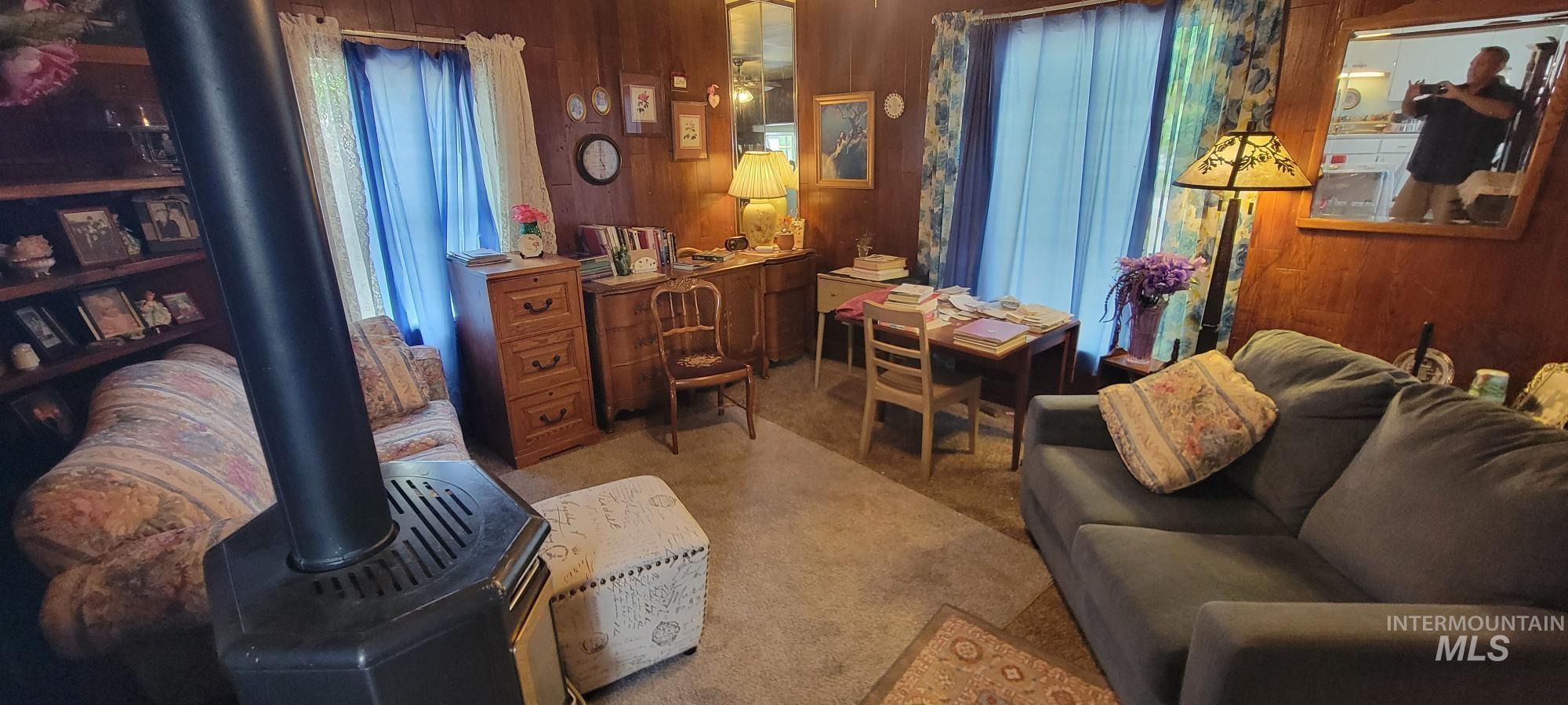 1231 Libby Property Photo 12