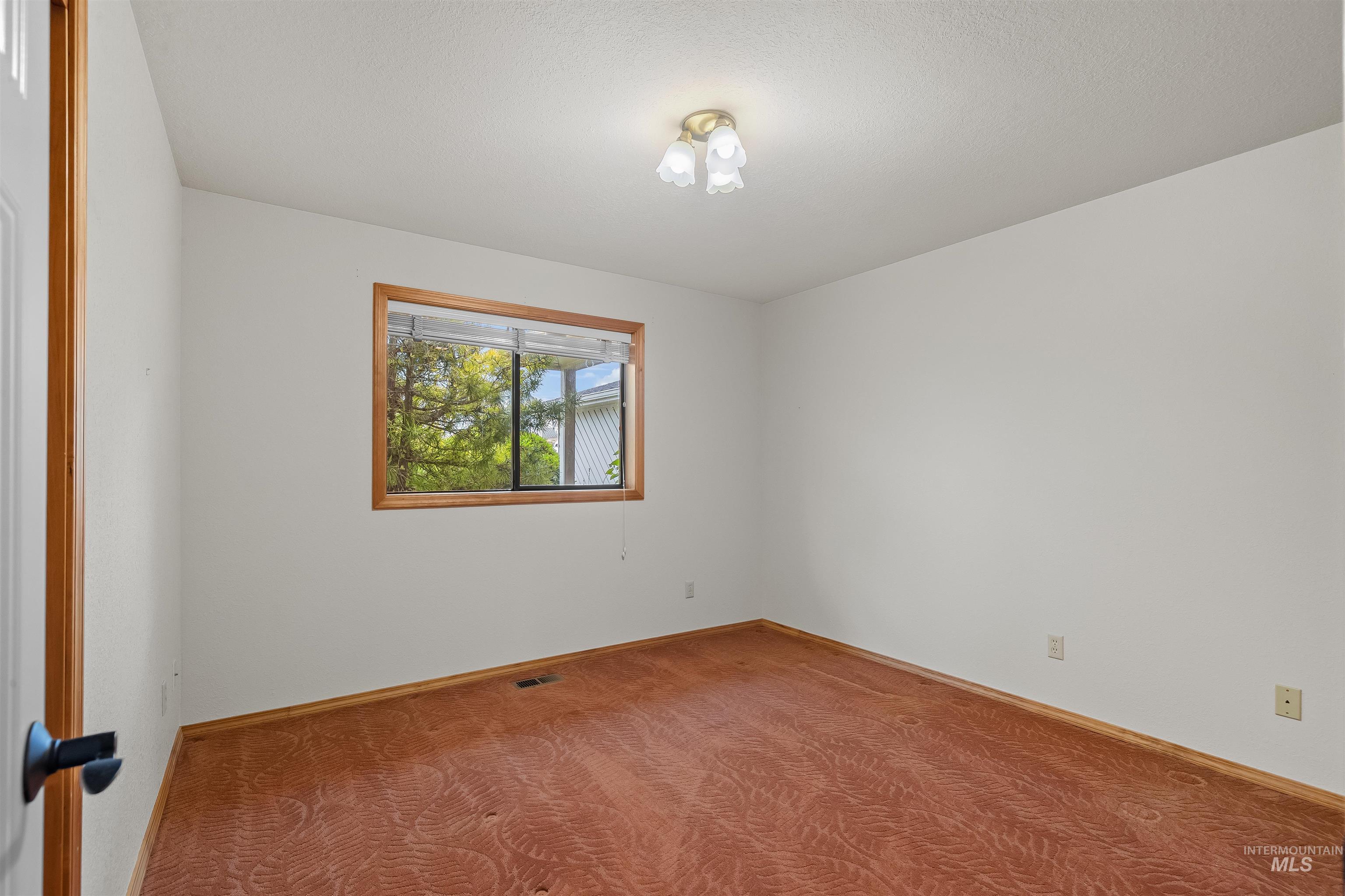 544 Crestline Circle Dr. Property Photo 20