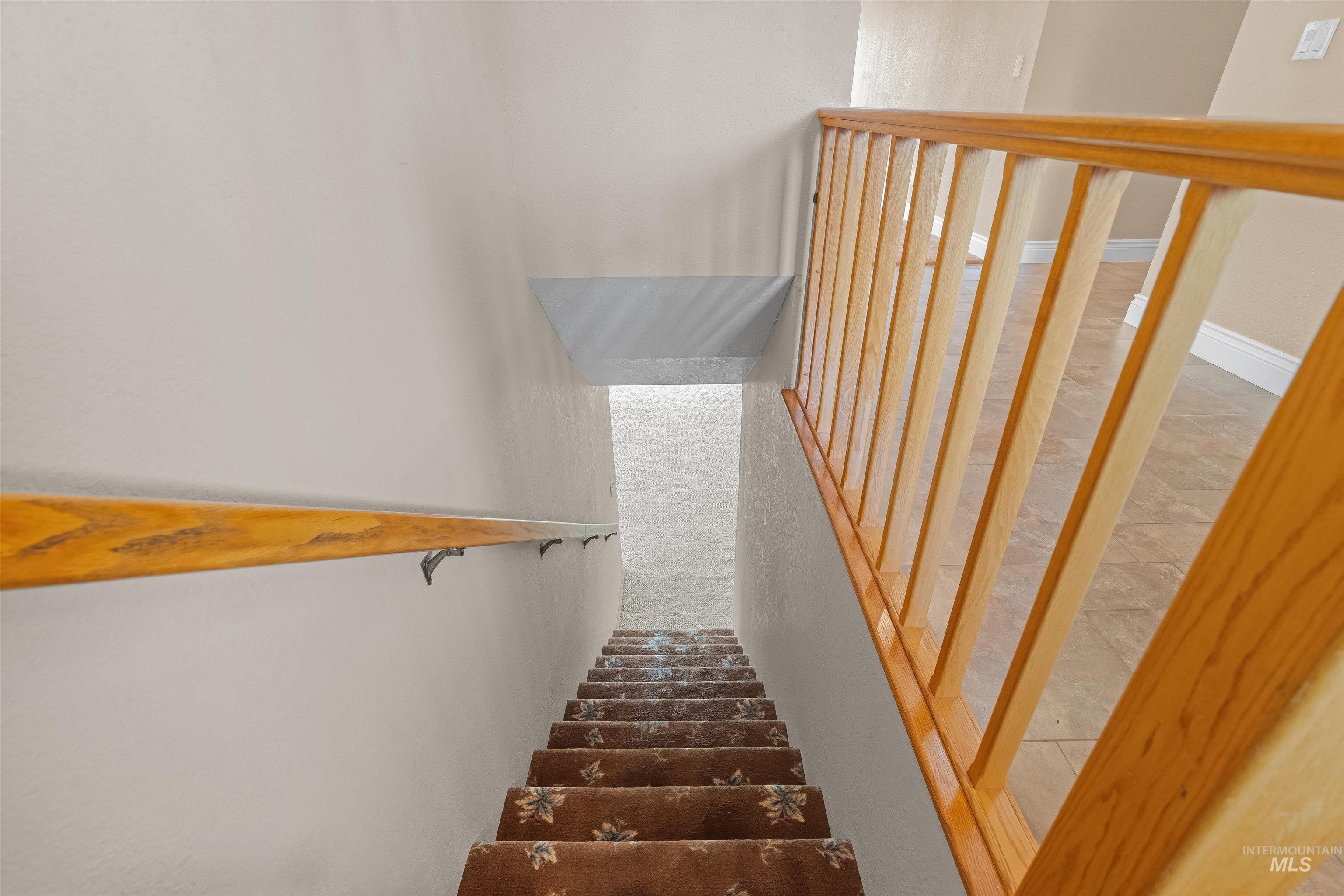 544 Crestline Circle Dr. Property Photo 25