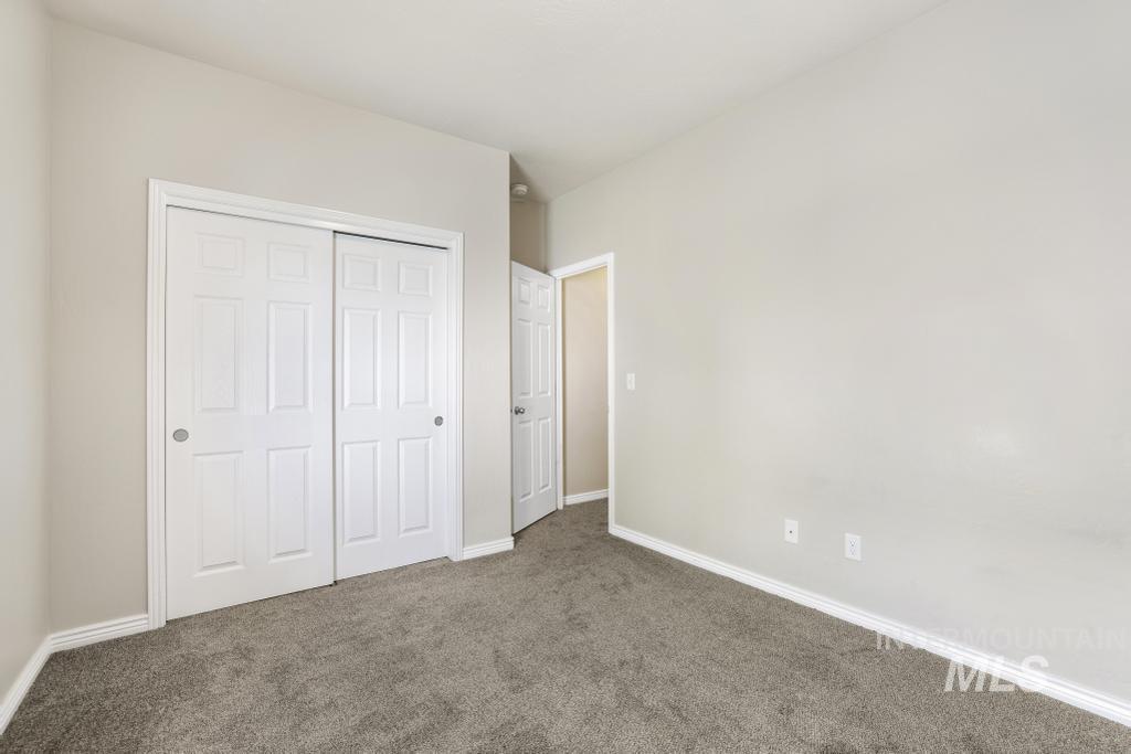 1036 Terra Ave Property Photo 15