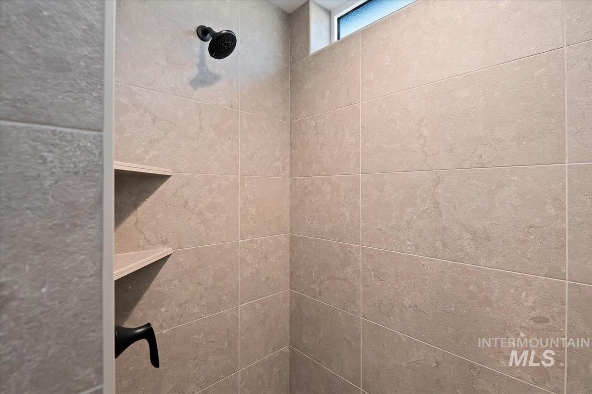 2203 E Sweet Pearl St. Property Photo 26