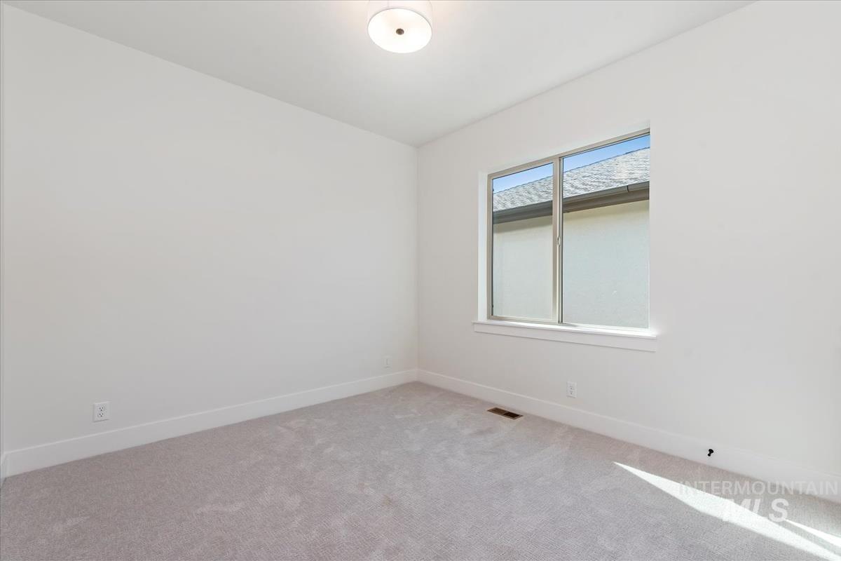 2103 E Sweet Pearl St. Property Photo 28