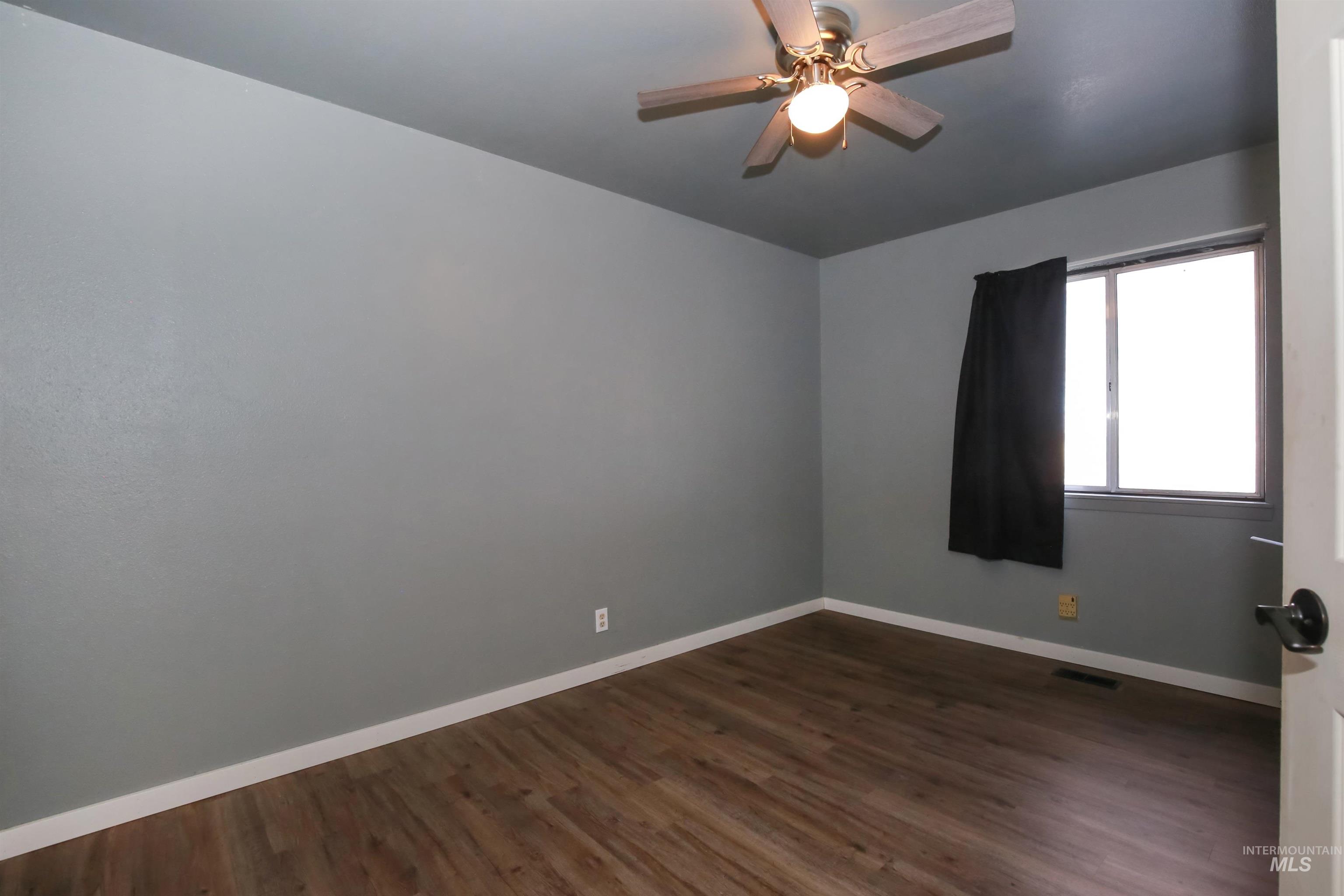 2400 Graham Blvd Property Photo 21