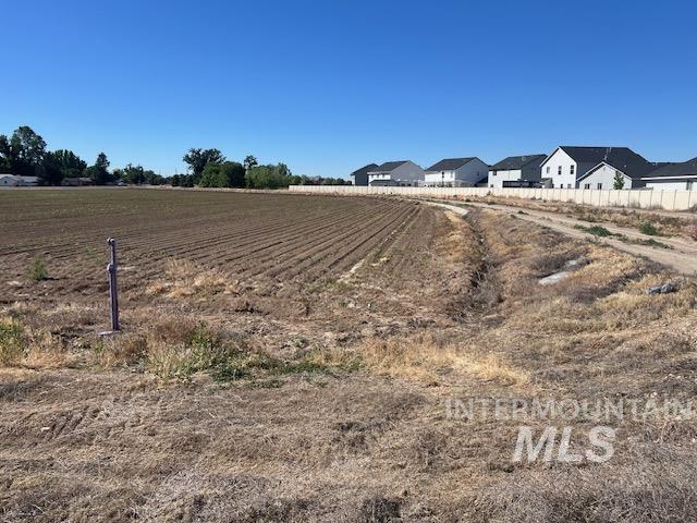 000 N Middleton Rd Property Photo 8