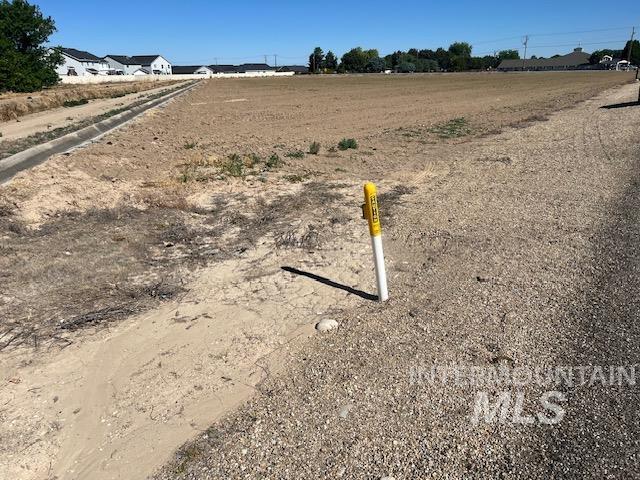 000 N Middleton Rd Property Photo 11