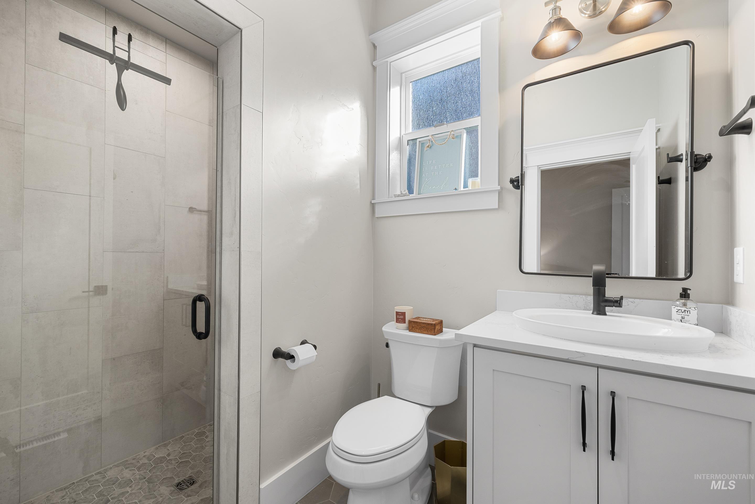 5008 W Strant St Property Photo 28