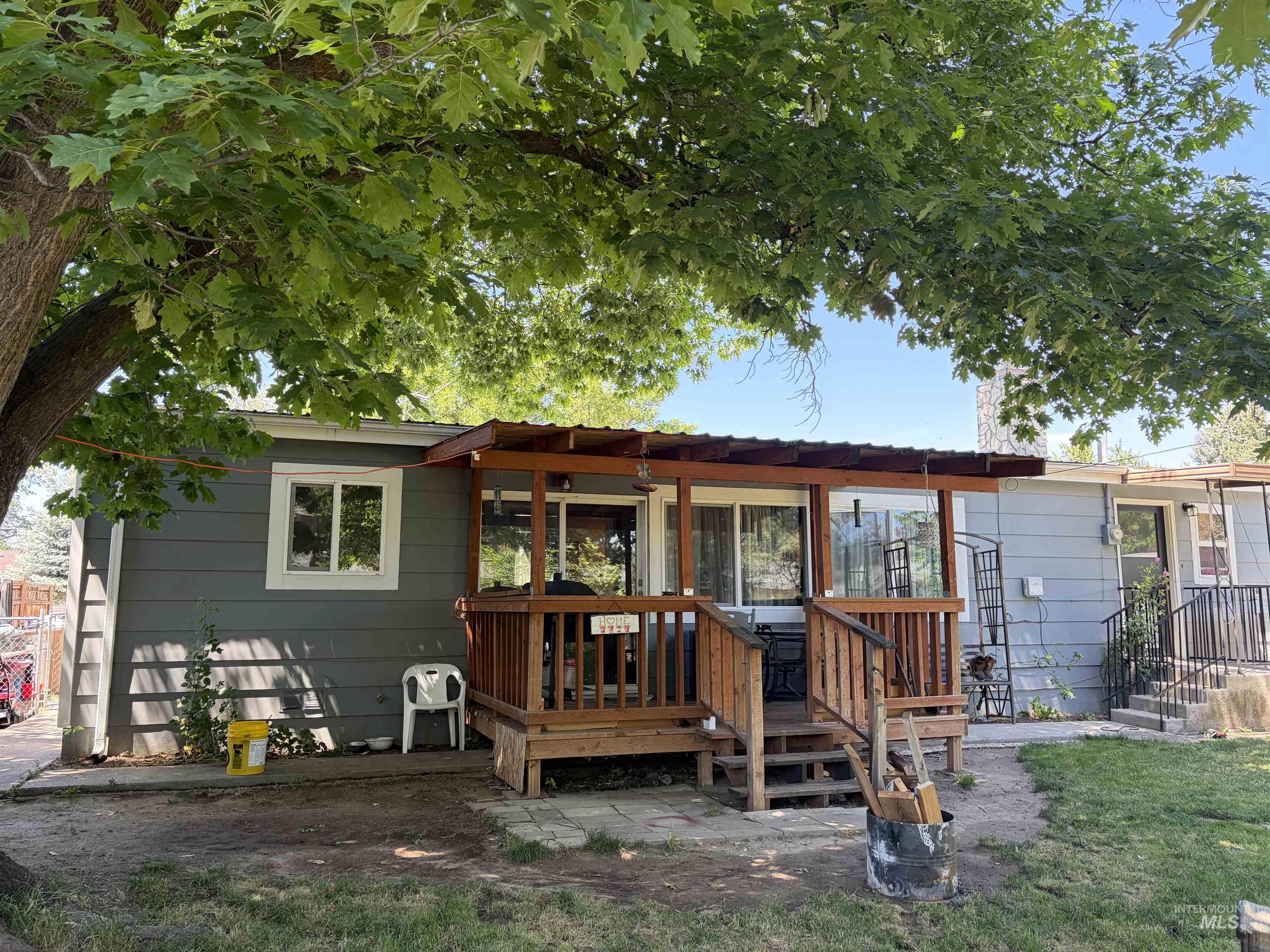 1331 Vista Drive Property Photo 6