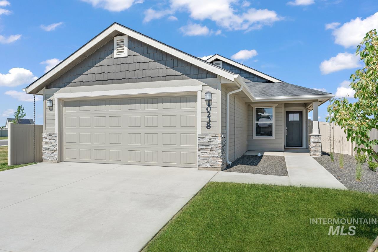 17572 Moon Ridge Pl Property Photo 1